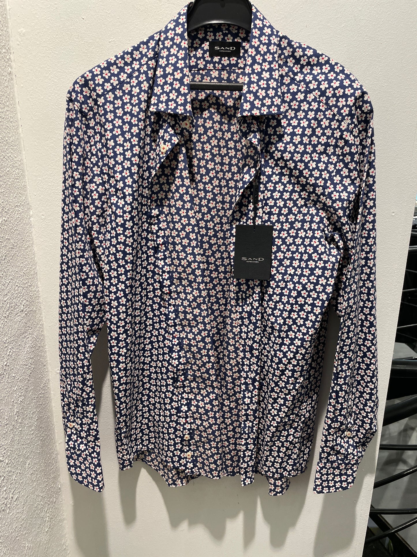 SAND Copenhagen Micro Floral Print Long Sleeve Shirt – Navy Blue – EU44