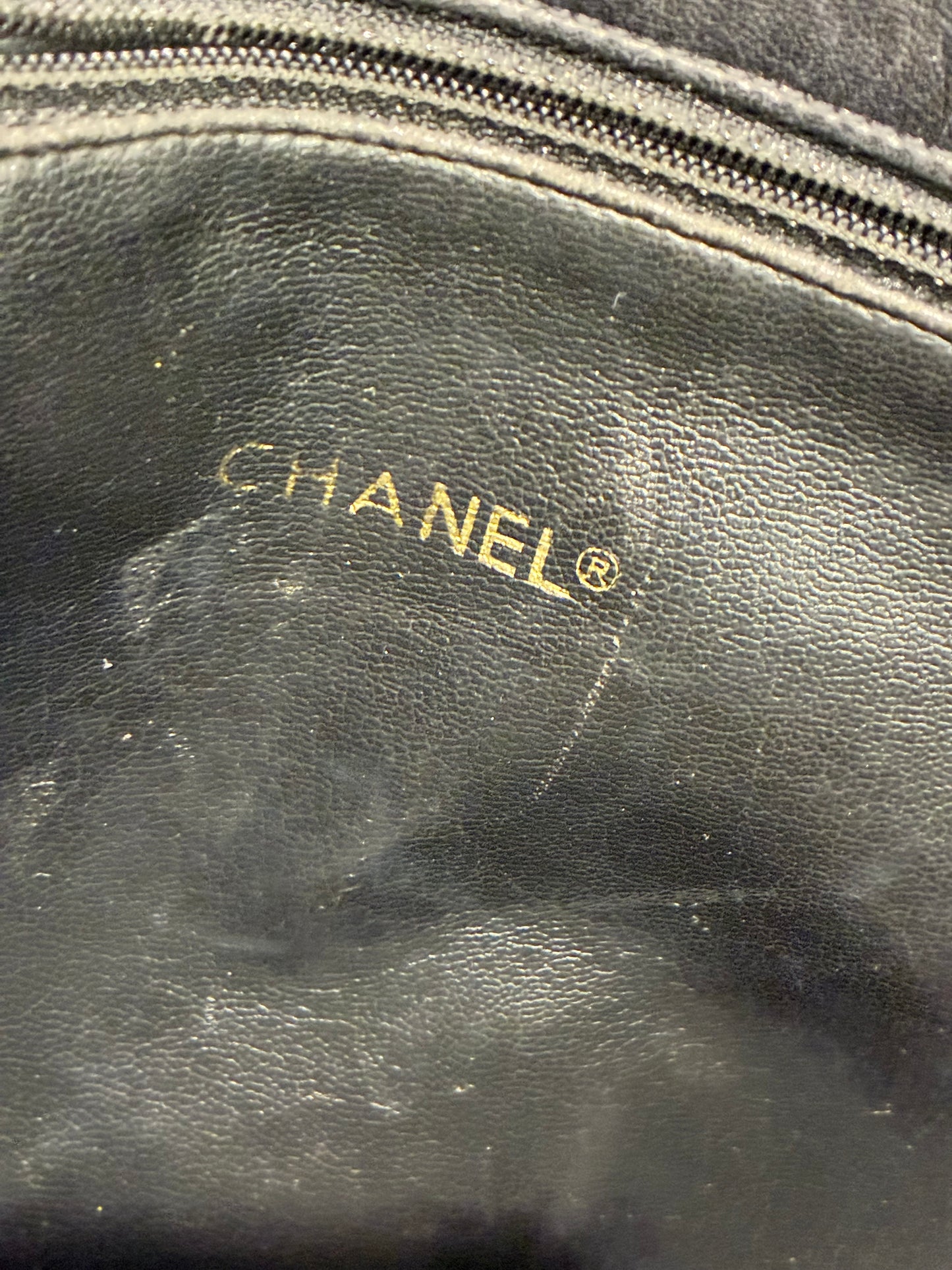 Chanel Vintage Tote - CC Detail - Black Lambskin & 24K Gold Hardware
