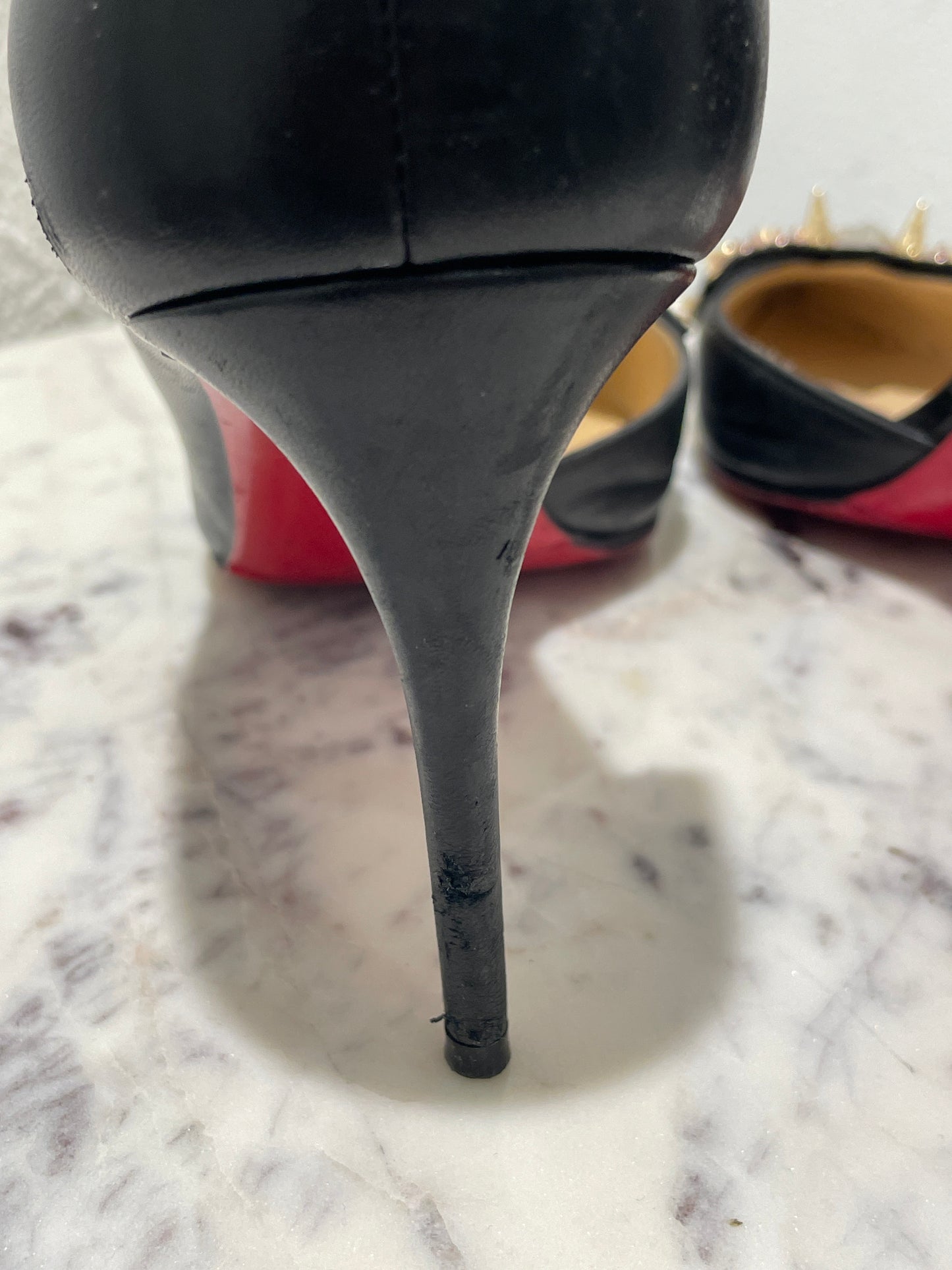 Christian Louboutin Farfaclou Half d’Orsay Pumps - 38,5