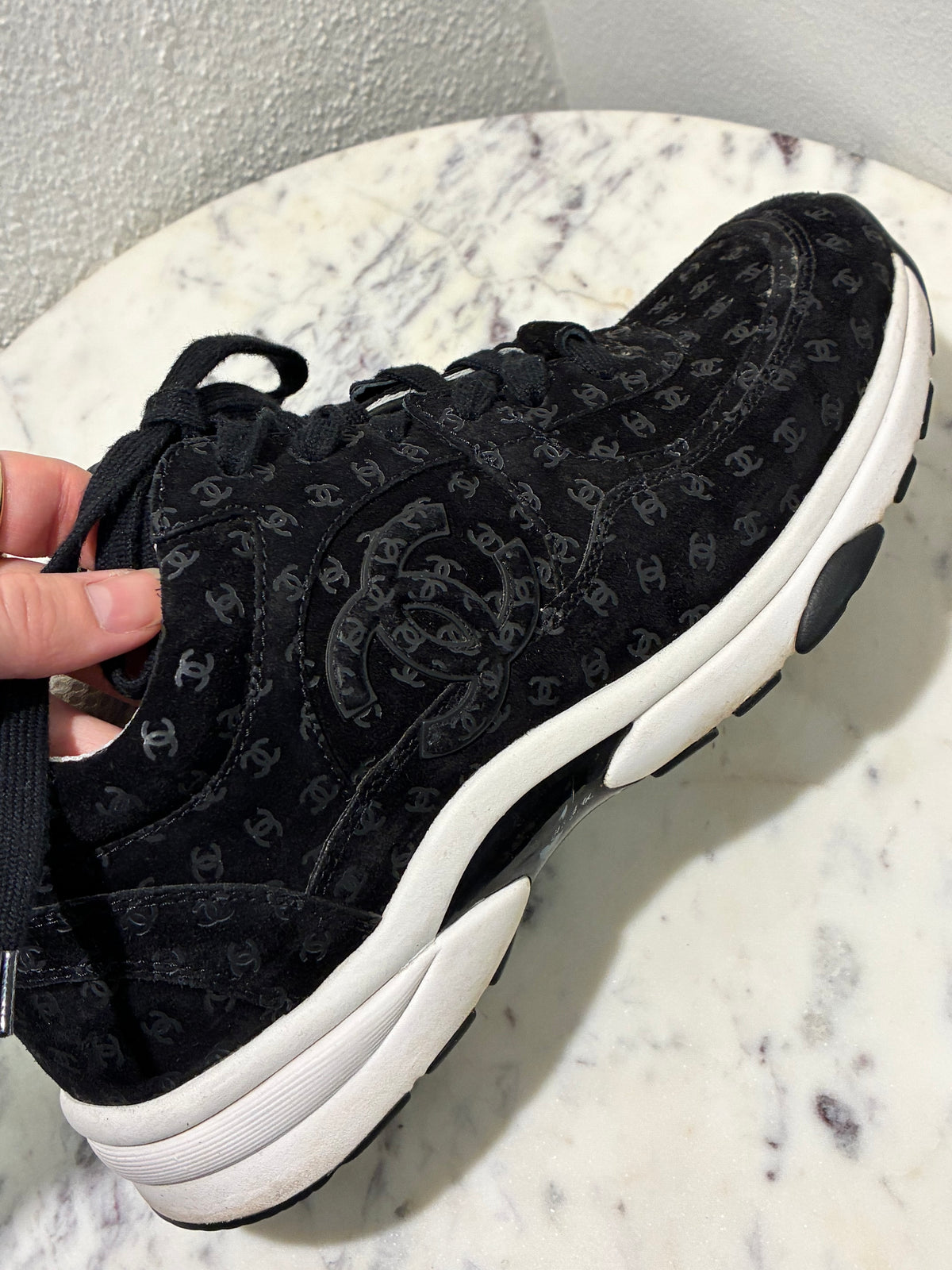 Chanel Sneakers - EU 40