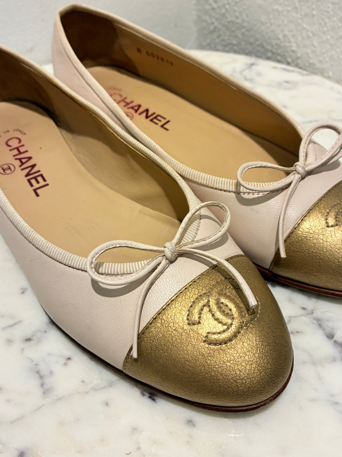 Chanel Ballerinas - Special Pair - Rose/Nude & Gold Toe - Size 38,5C