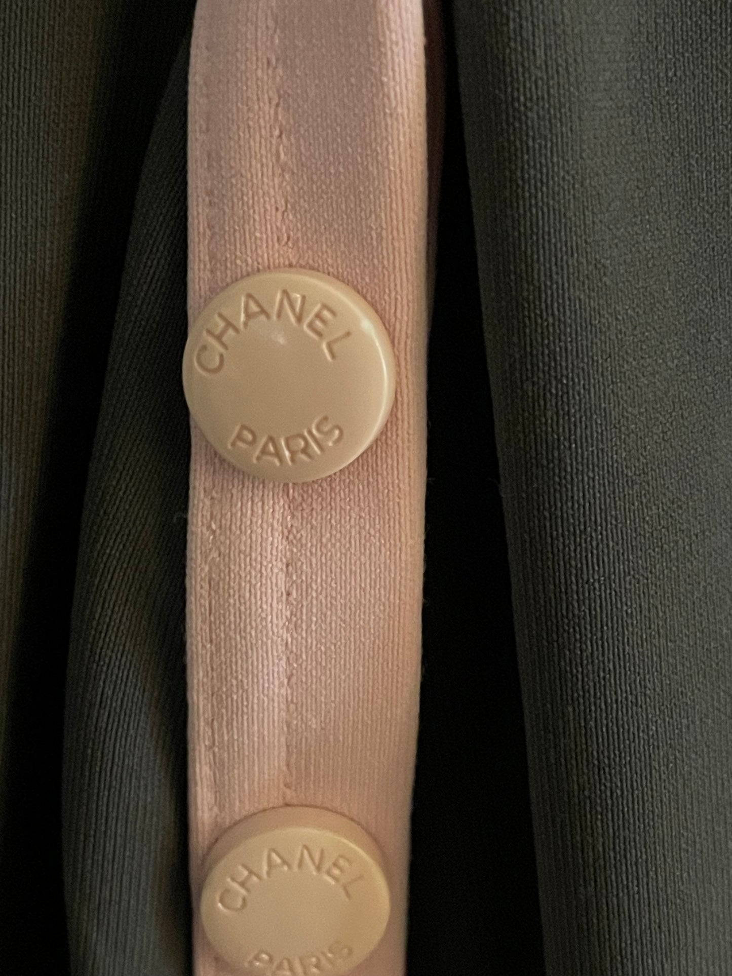 Chanel -  Body