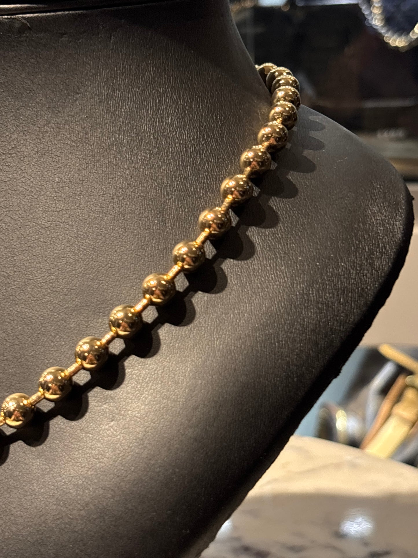 Pilgrim - Necklace - Large gold beads - Medinas Wardrobe