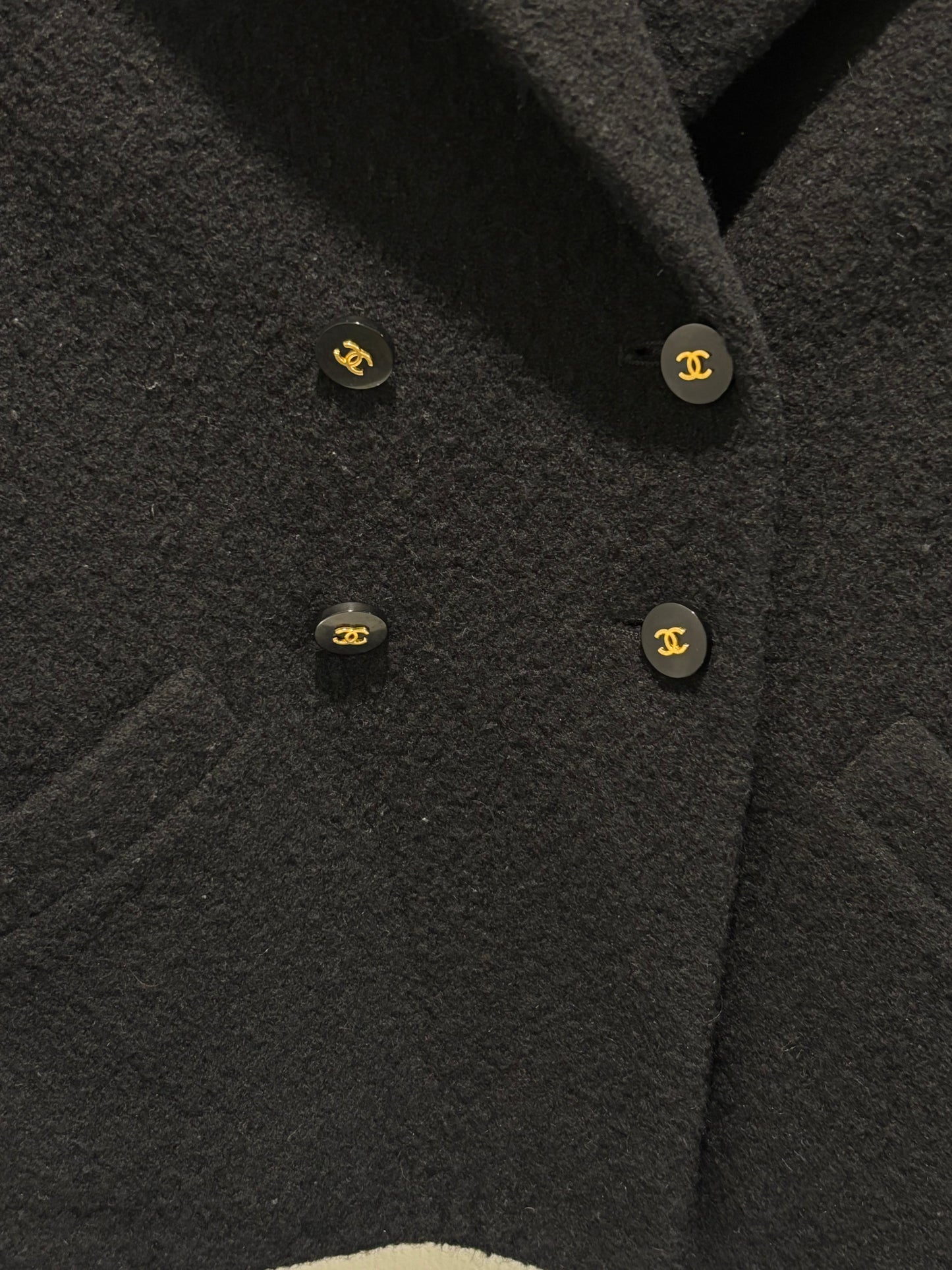 Chanel - Bouclejacket - black with  gold logo bottons - Medinas Wardrobe - EU36