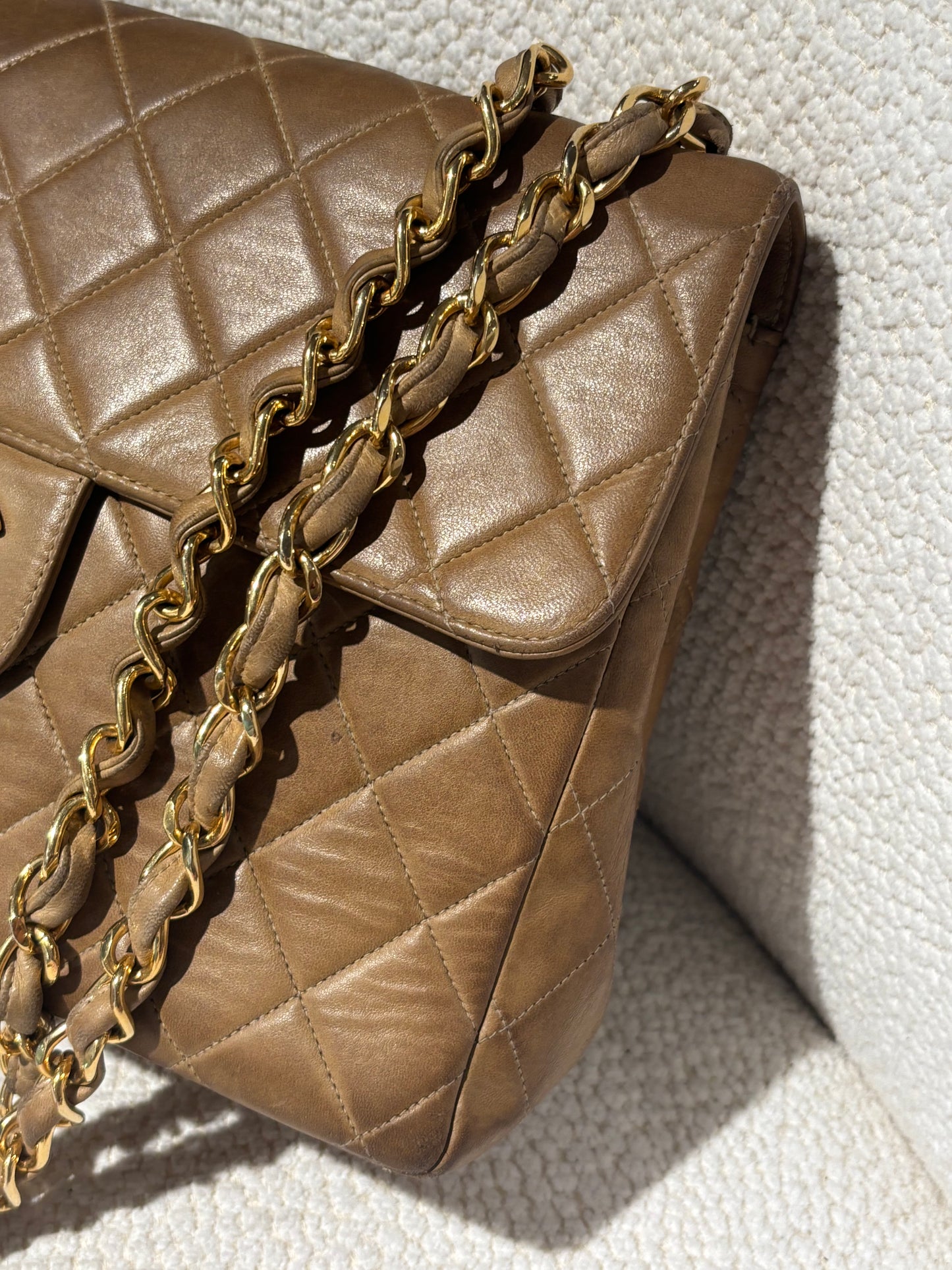 Chanel Vintage XL Classic Flap Bag – Camel Lambskin & 24K Gold Hardware