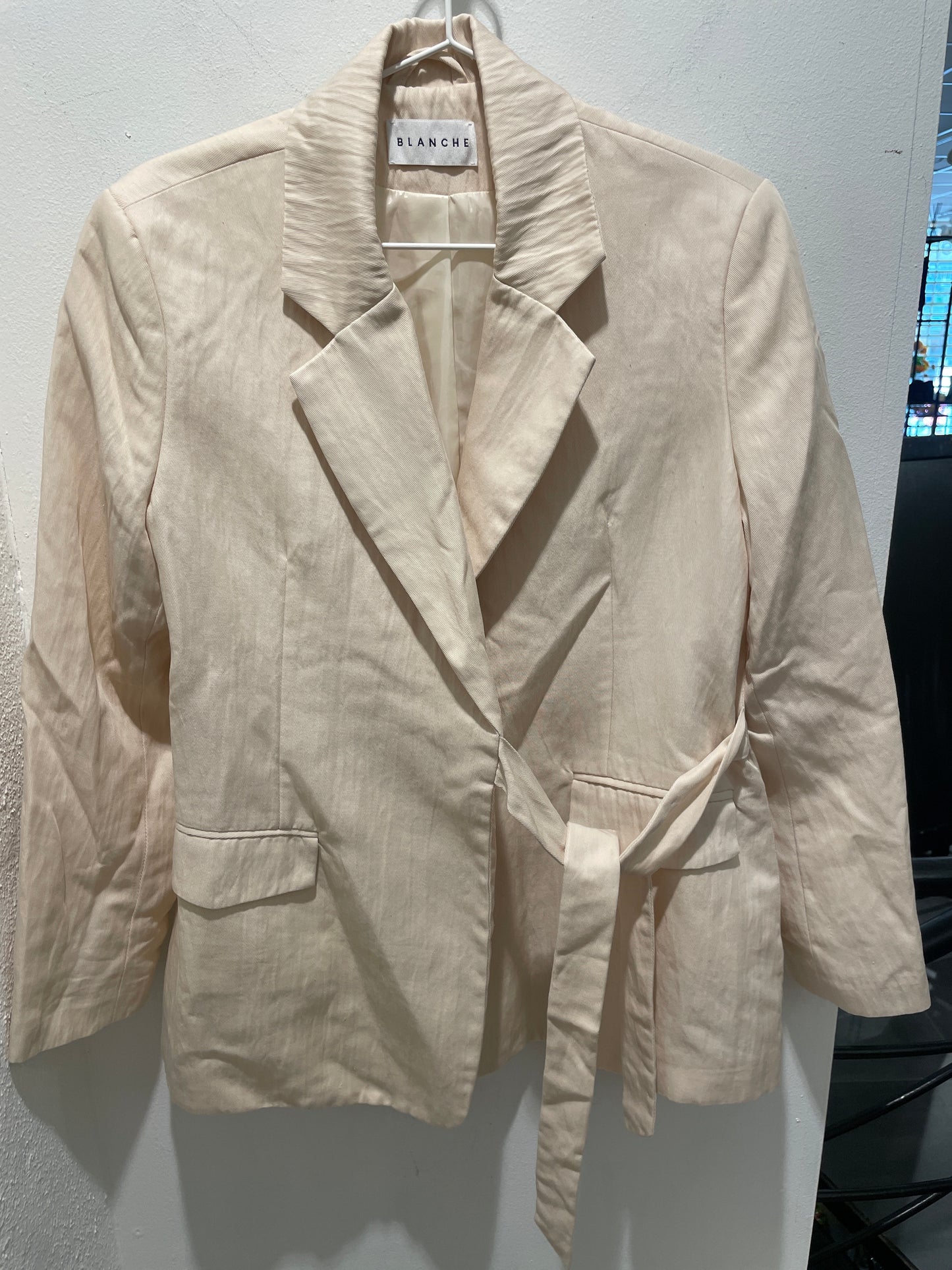 BLANCHE Crinkle Boxy Wrap Blazer - EU36
