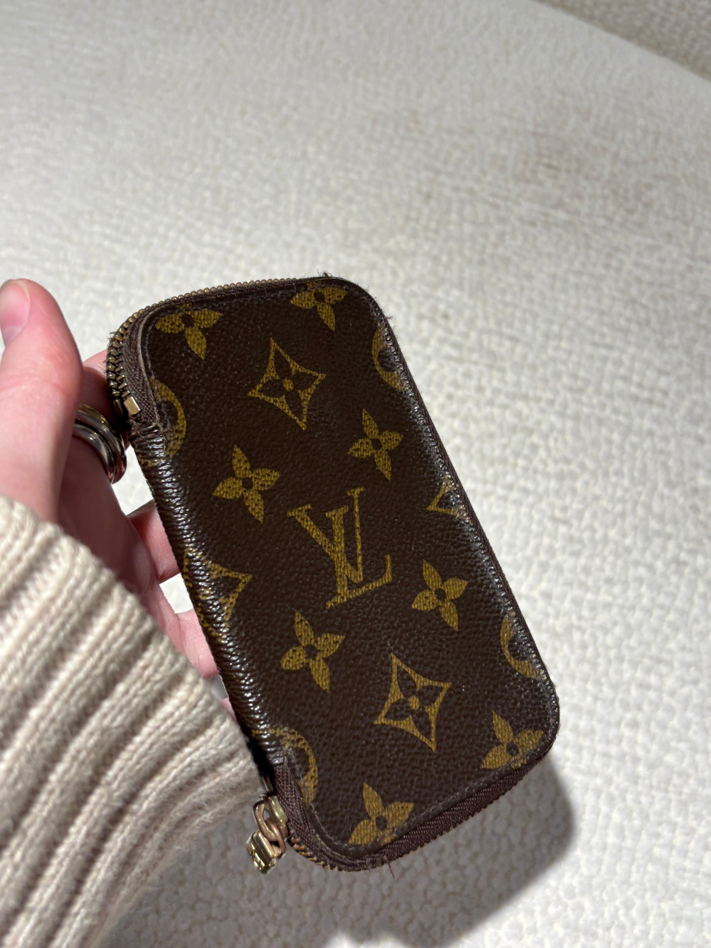 Louis Vuitton Key Holder - Monogram Leather & Gold Hardware