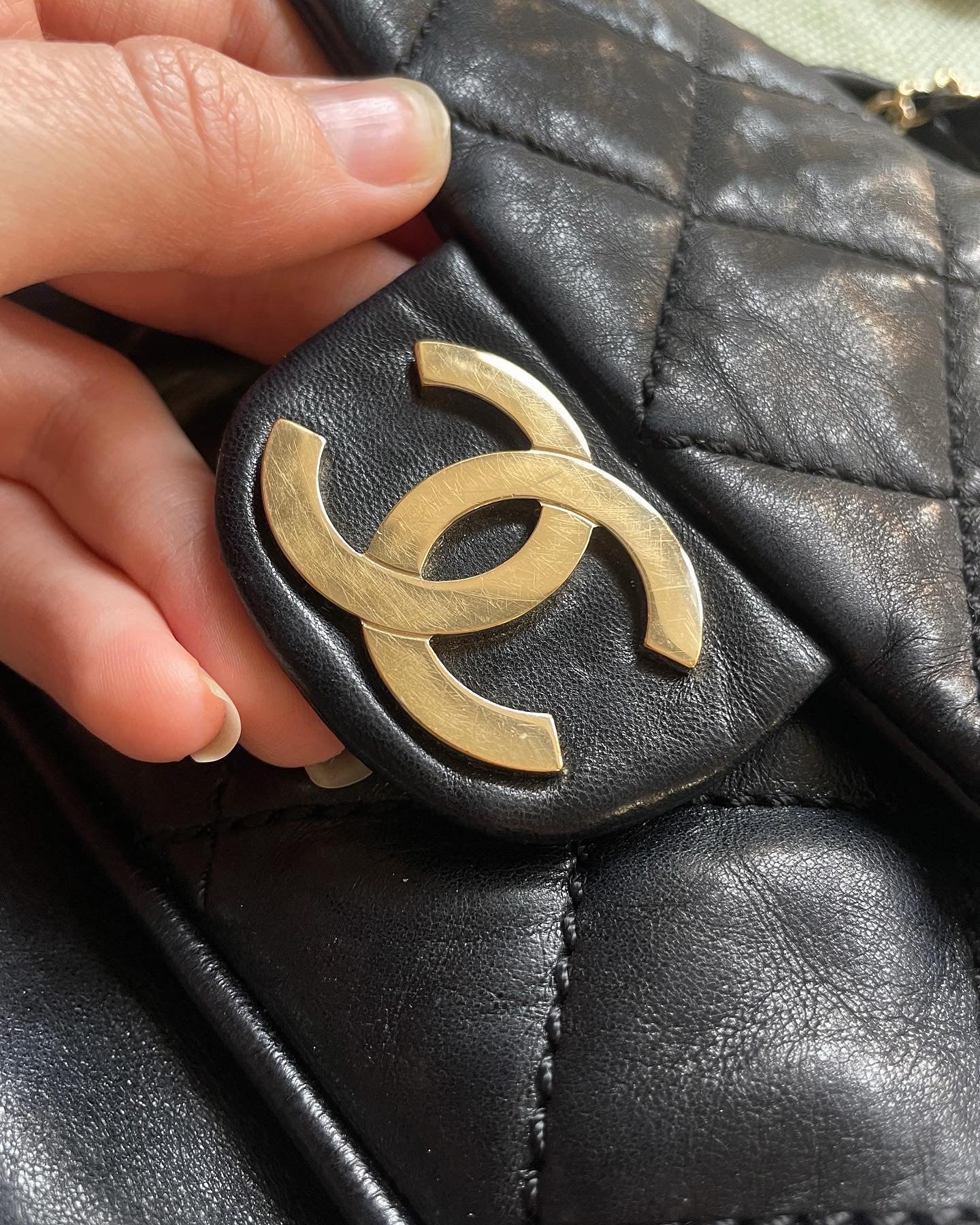 Chanel taske - Light Gold Hrdw. - sort lammeskind