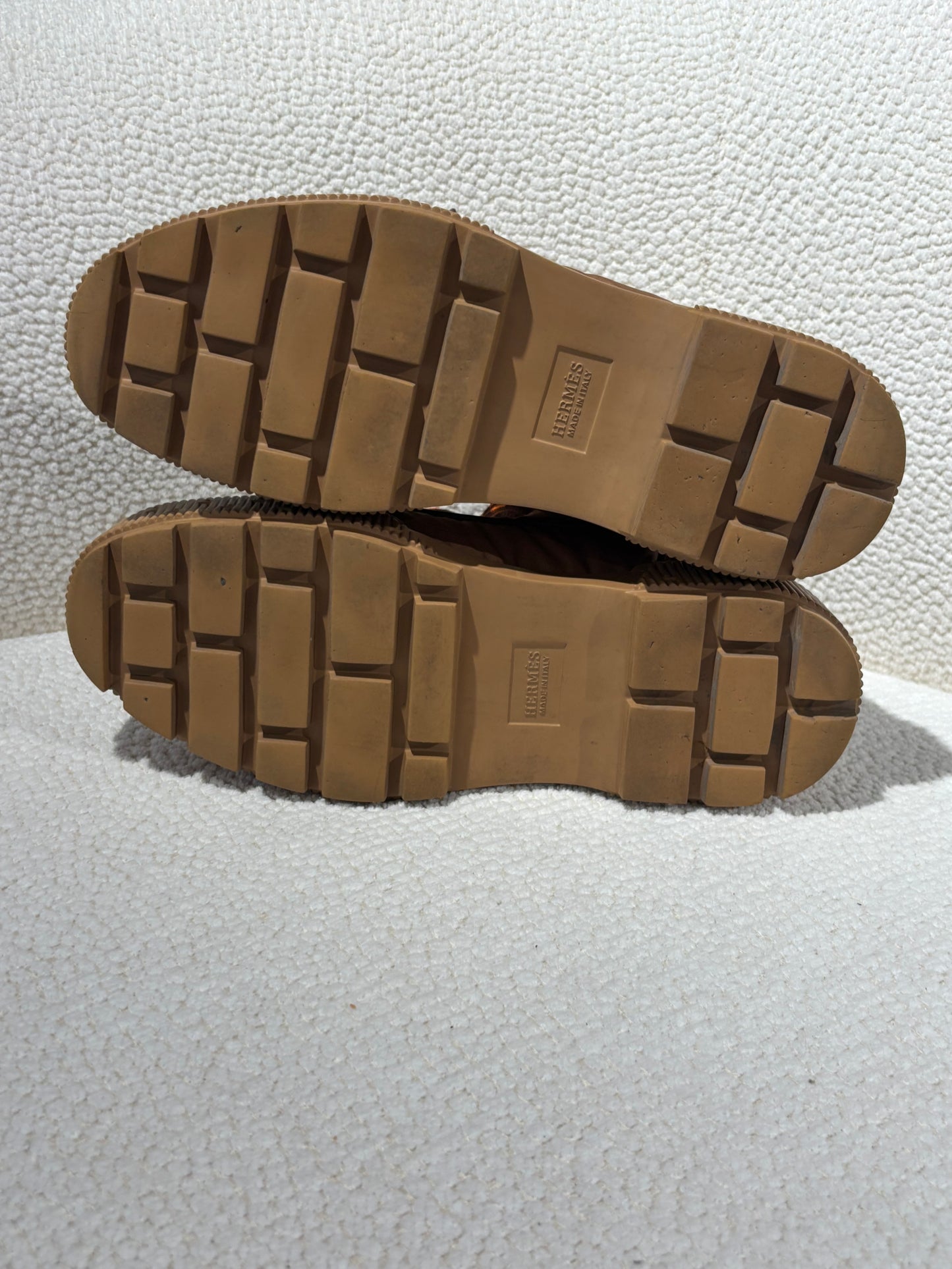 Hermès Boots – Caramel/Brown Calfskin & Parachute Fabric – EU 39