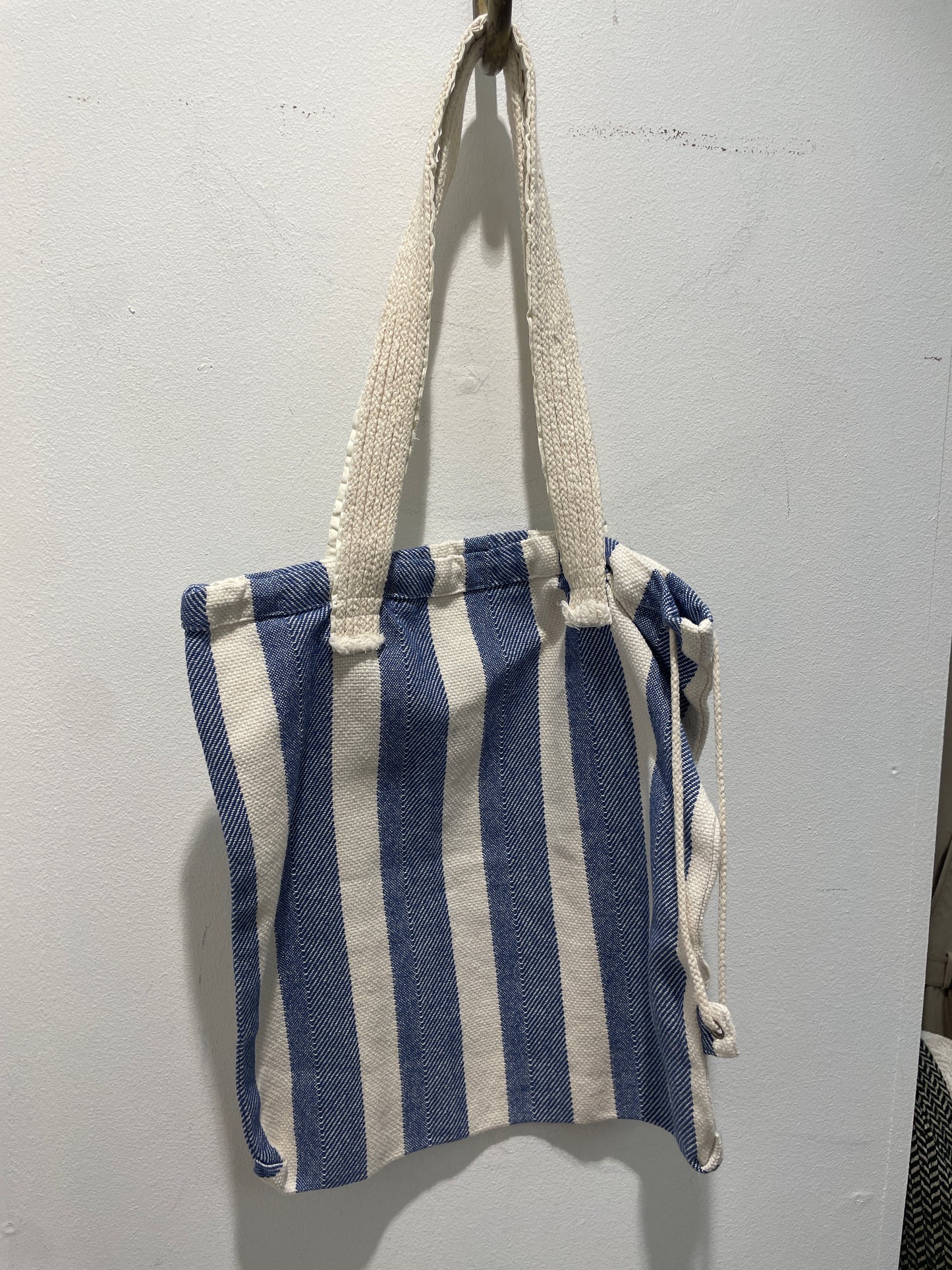 Aiayu Blue and White Striped Organic Cotton Tote Bag - M
