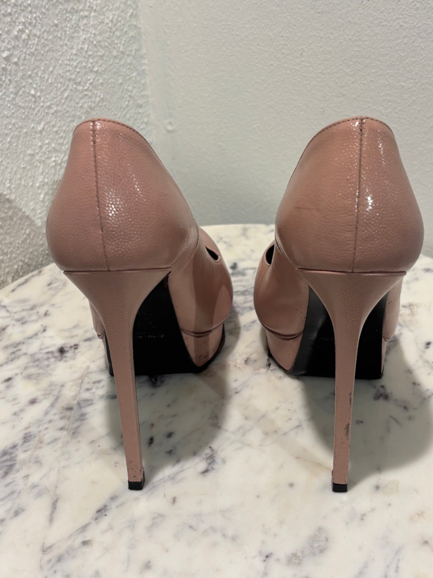 Saint Laurent - Janis platform pumps - Soft pink - 100 mm - 38,5  - Medinas Wardrobe