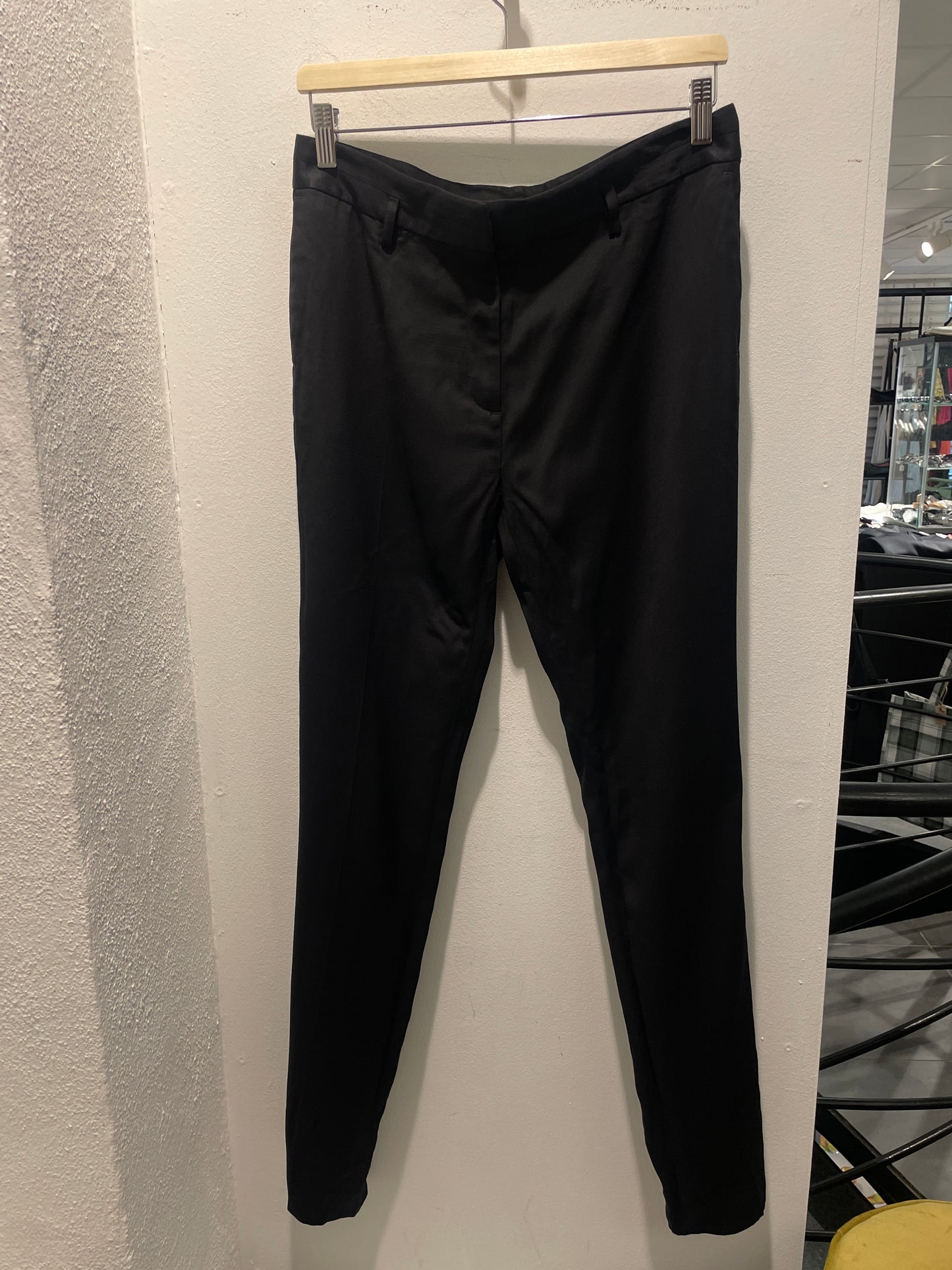 Designers Remix - Pants - Black w. zippers - Medinas Wardrobe - EU36