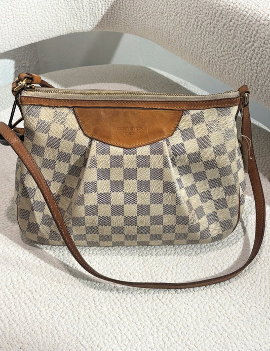 Louis Vuitton Siracusa PM Bag – Damier Azur Canvas & Leather Details