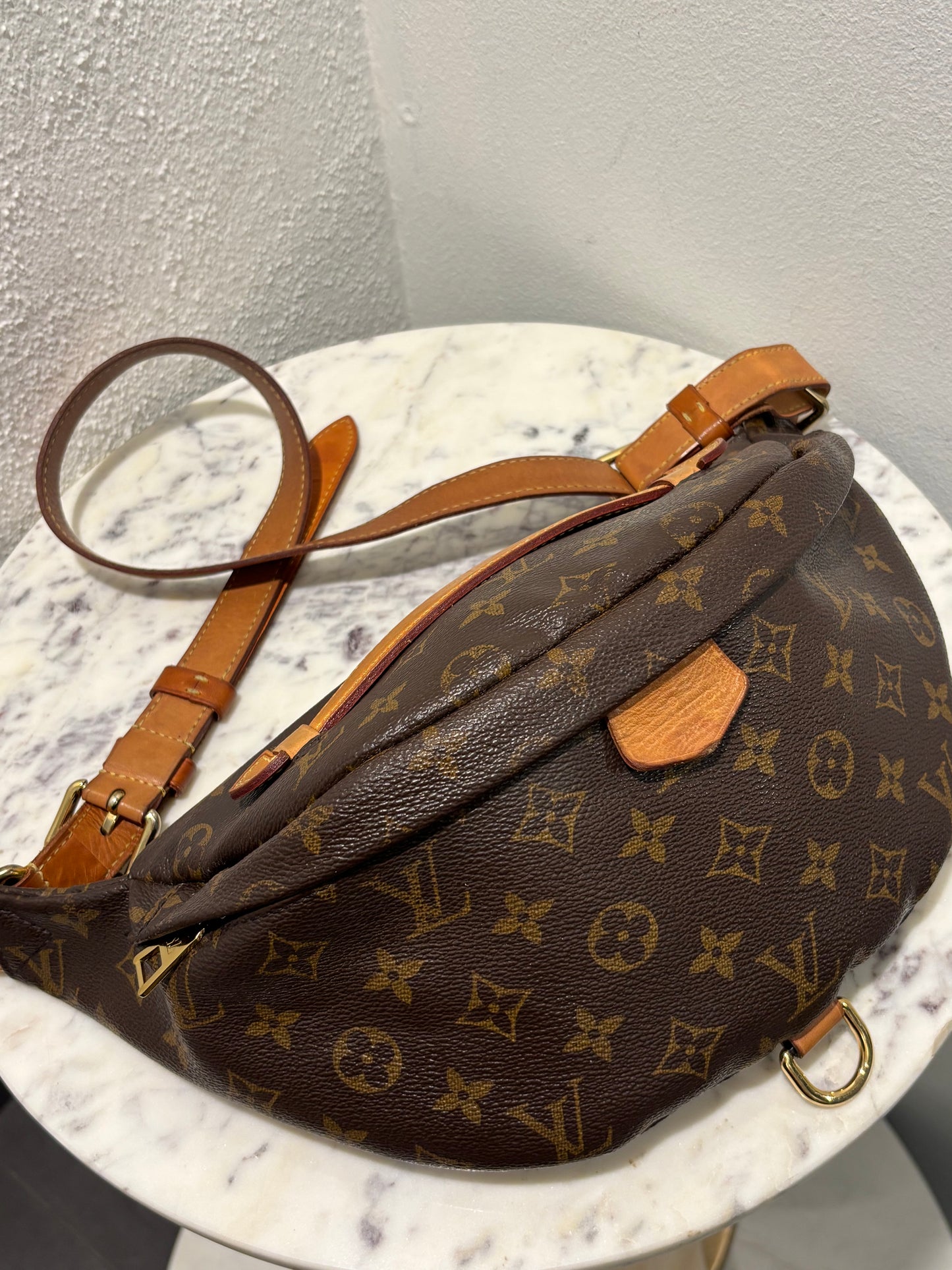 Louis Vuitton Bumbag - Monogram Leather