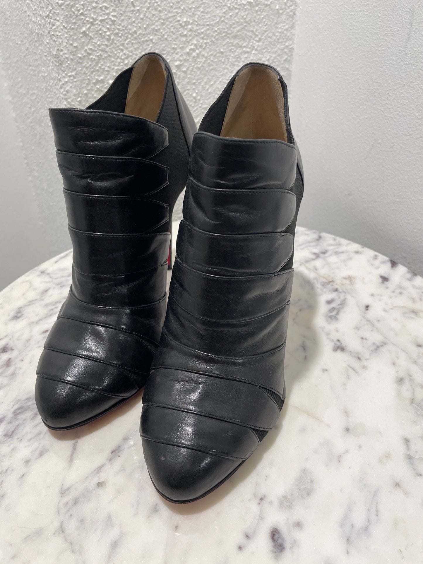 Christian Louboutin Vintage Lina 100 Leather Ankle Boots - 40