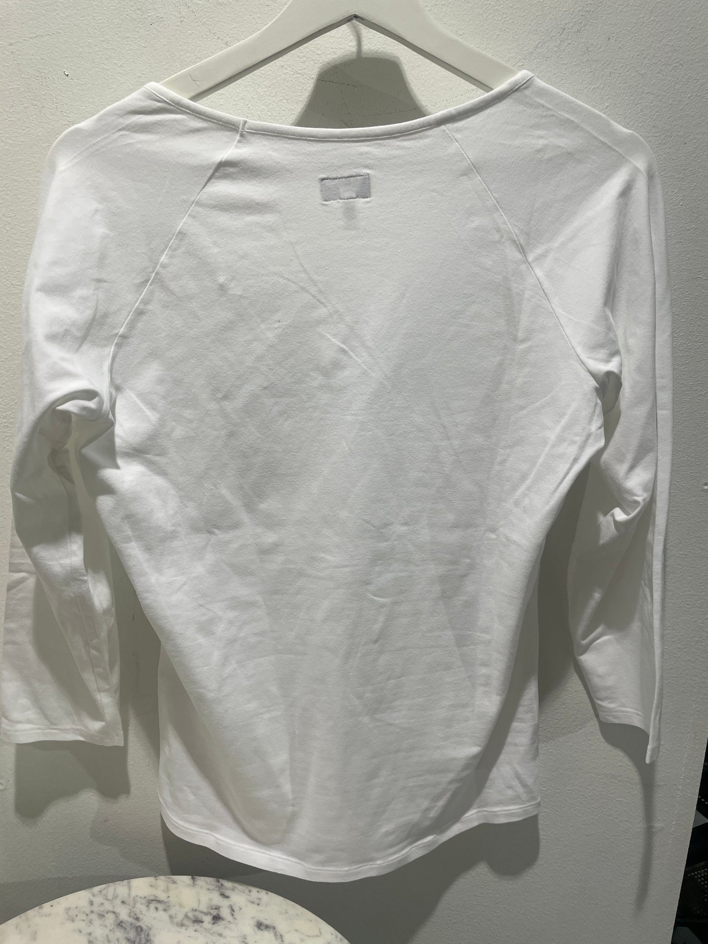Armani Jeans – Graphic V-Neck Top with 3/4 Sleeves - M/L