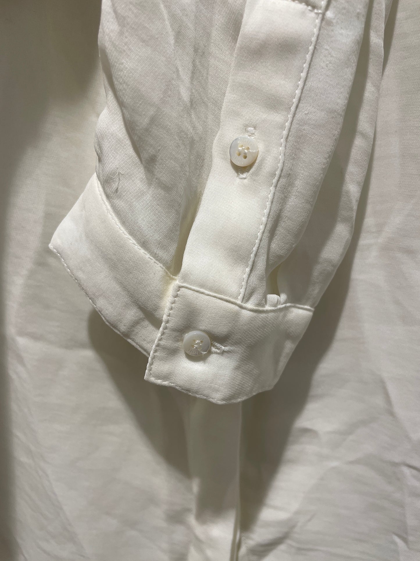 Noir Silk Blouse with Open Back – Ivory - EU40