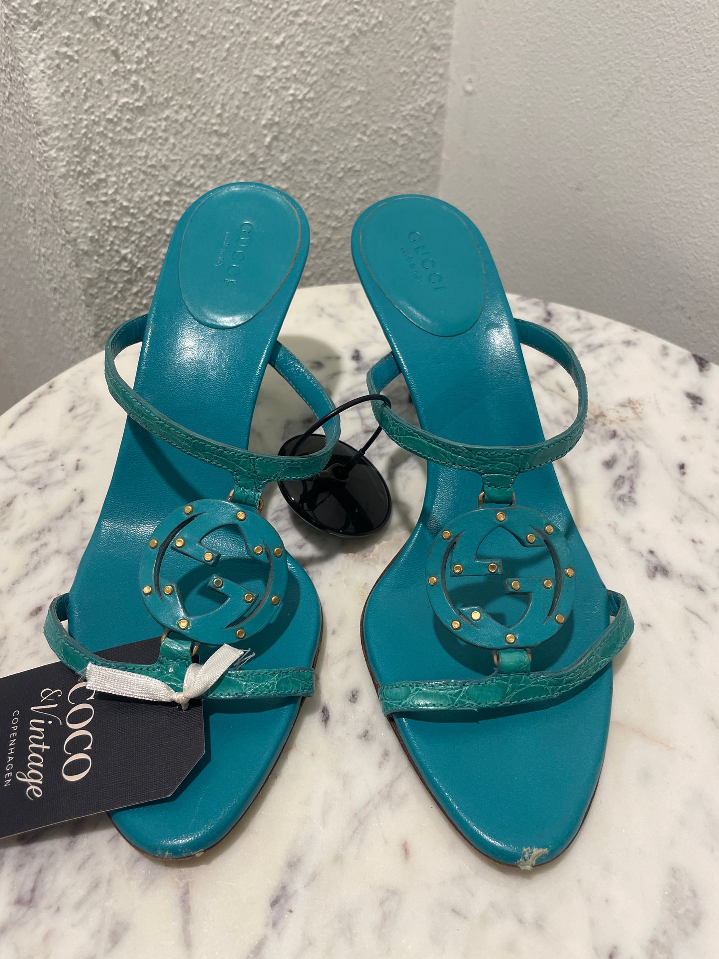 Gucci Turquoise Interlocking GG Studded Crocodile-Embossed Mule Sandals - 37,5 C