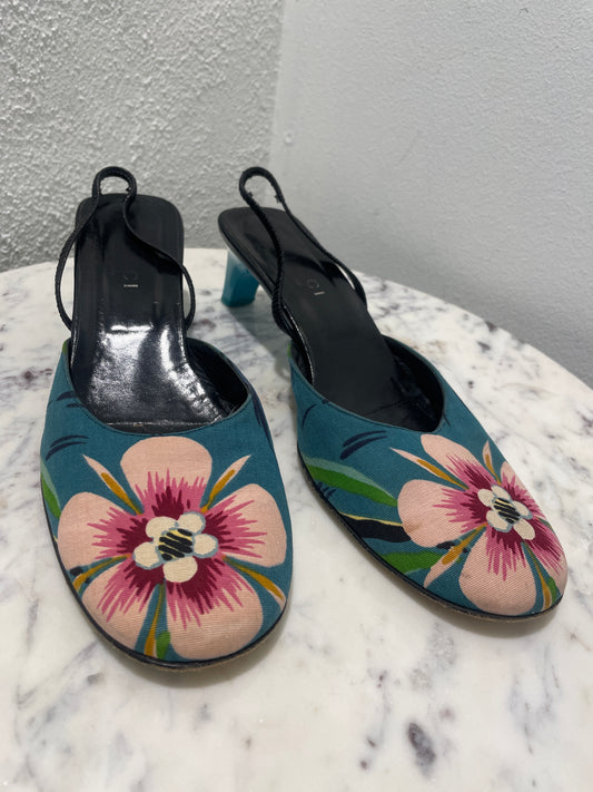 Gucci Vintage Floral Print Ribbed Slingback Mules - 38