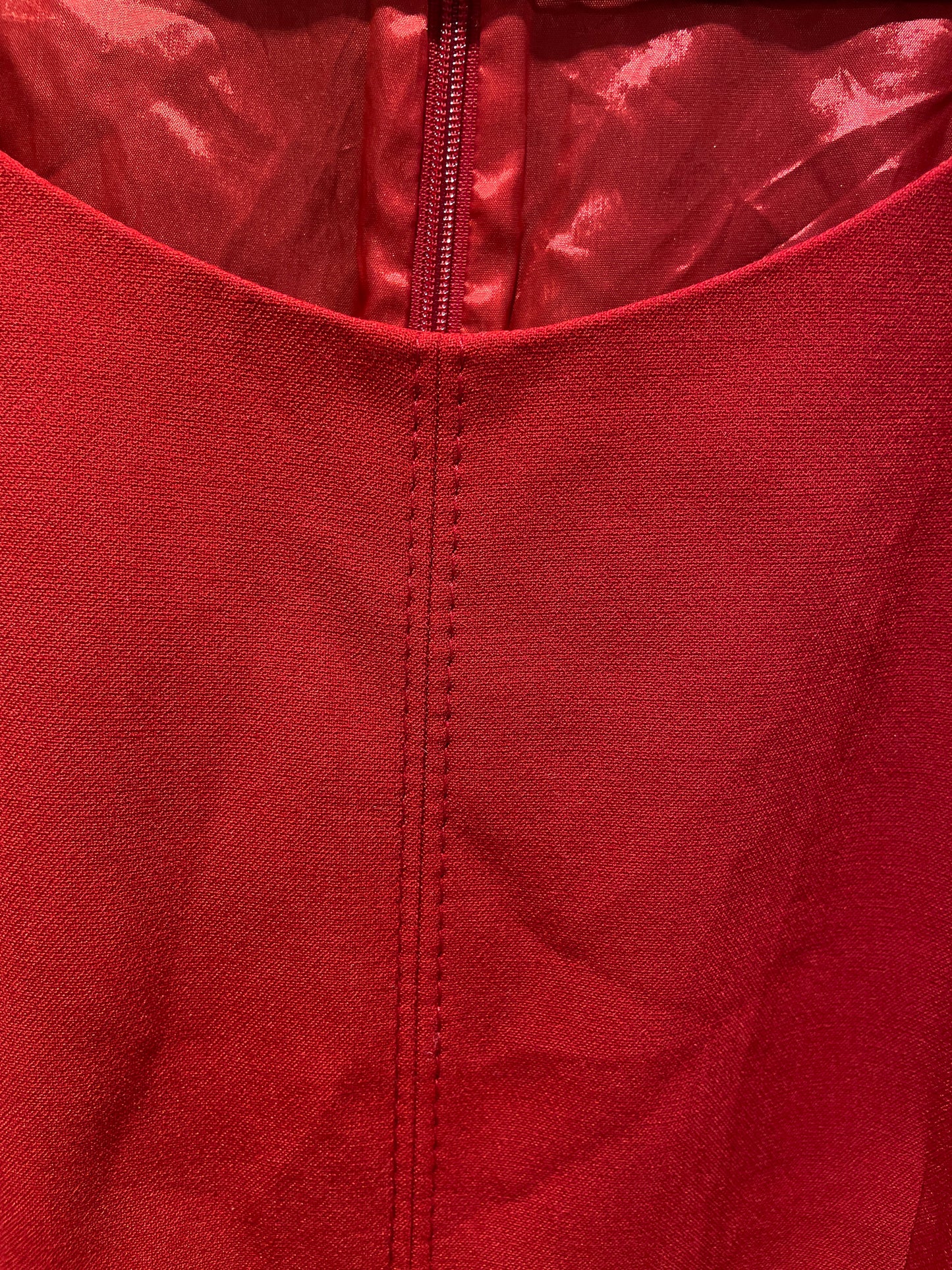 Boss - red label - Deep red Dress - EU38 - Medinas Wardrobe