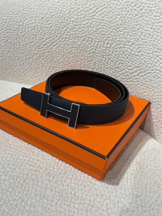 Hermès Belt – Reversible Leather & H Buckle in Navy & Black - Size 90