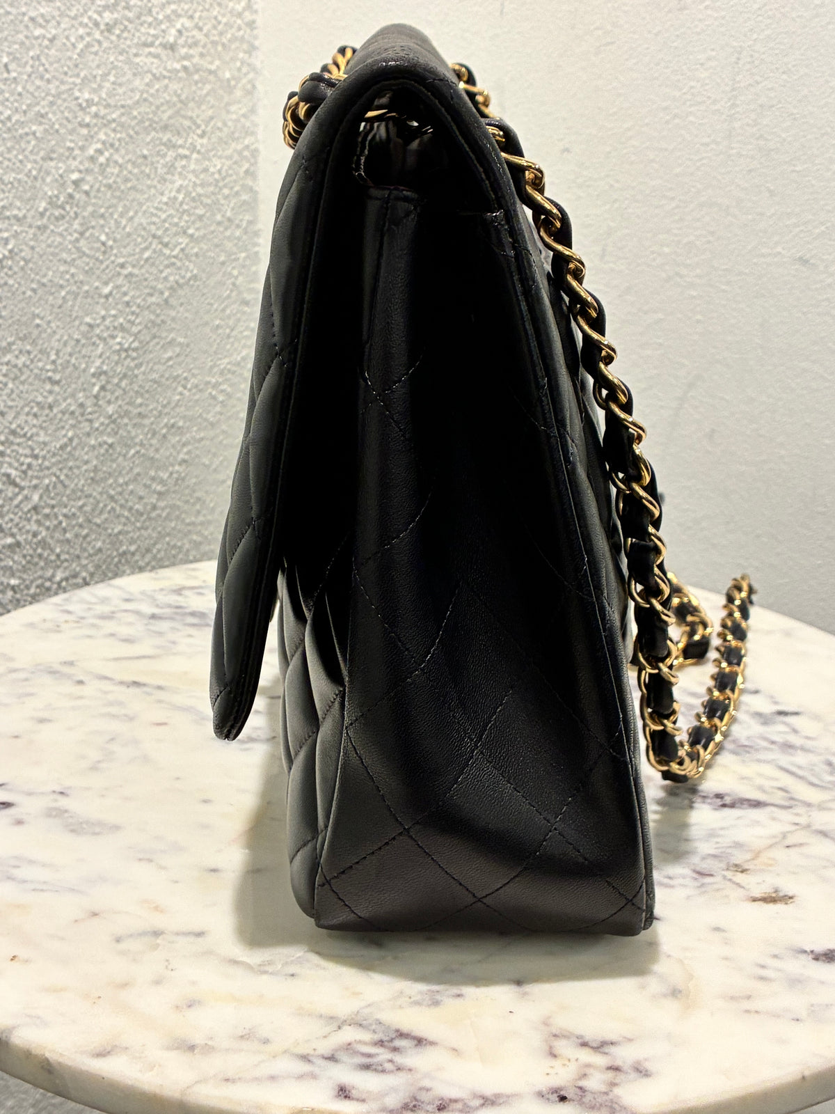 Chanel Jumbo Classic Single Flap – Black Lambskin & Gold Hardware