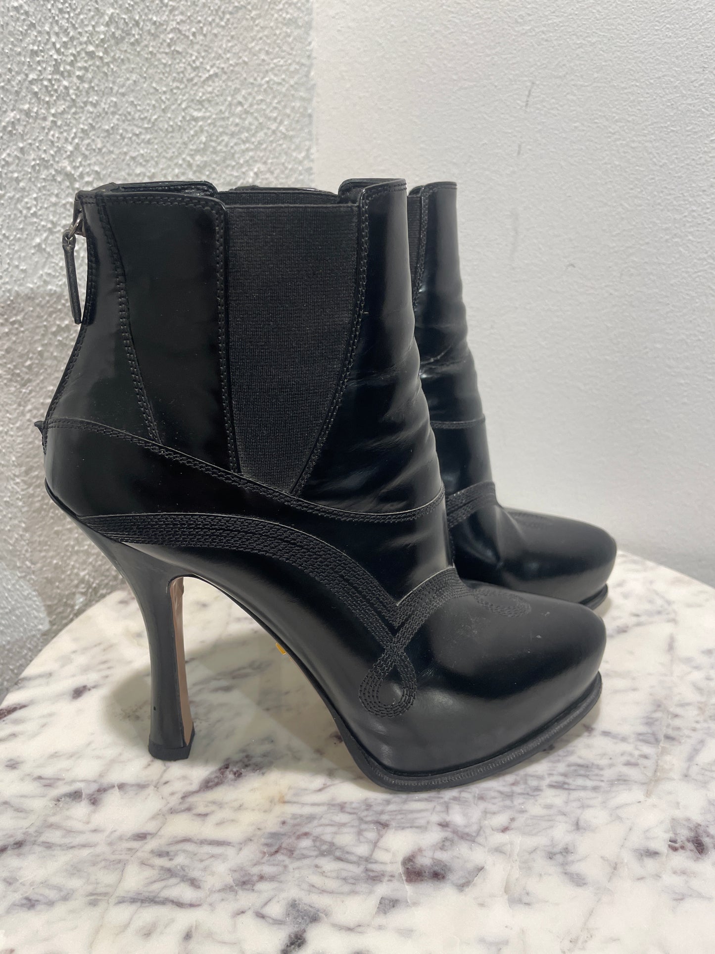 Vintage Prada Black Patent Leather & Elastic Wedge Boots / Booties - 39,5