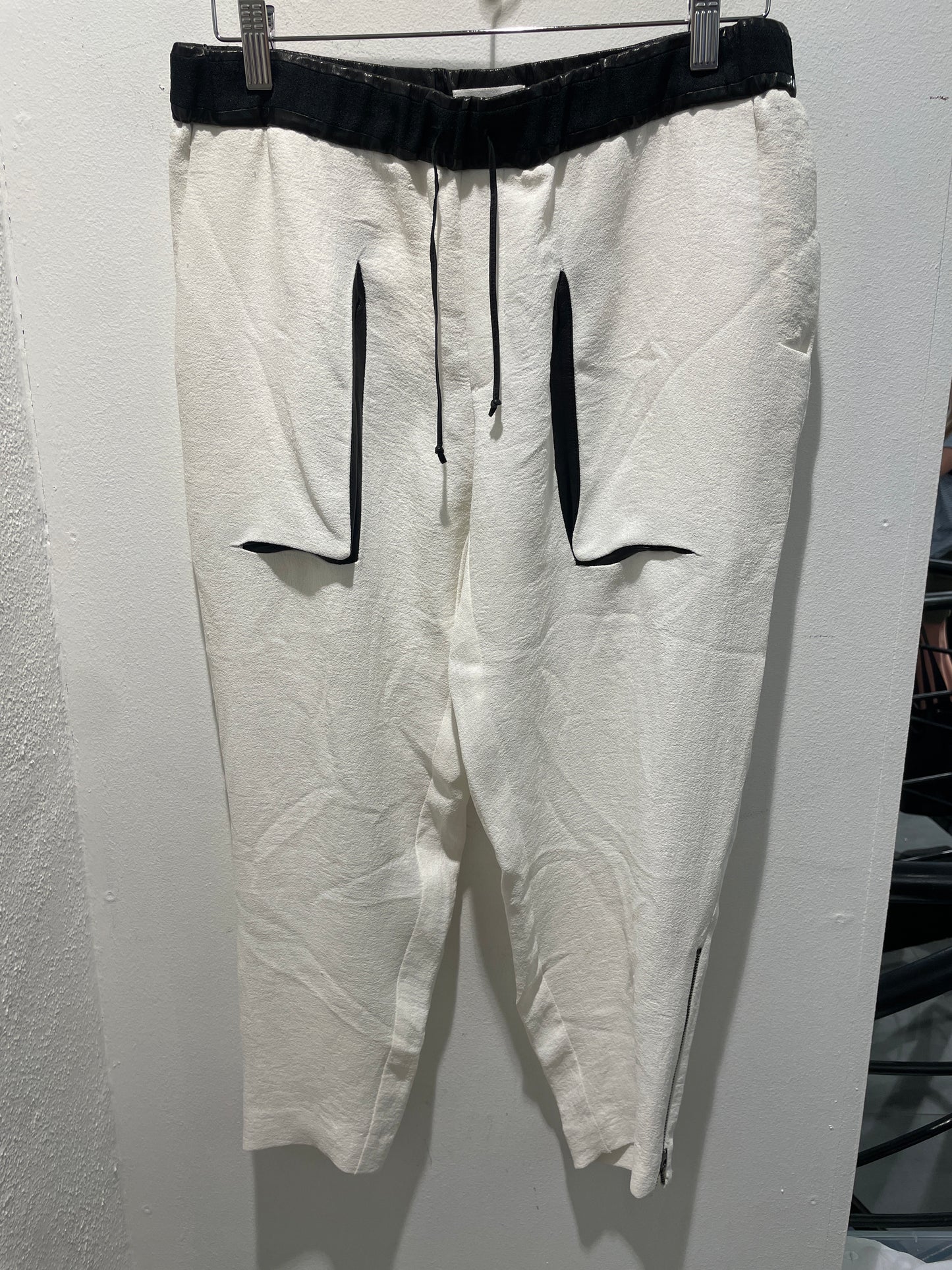 Helmut Lang Utility Pants – White & Black - XS/S