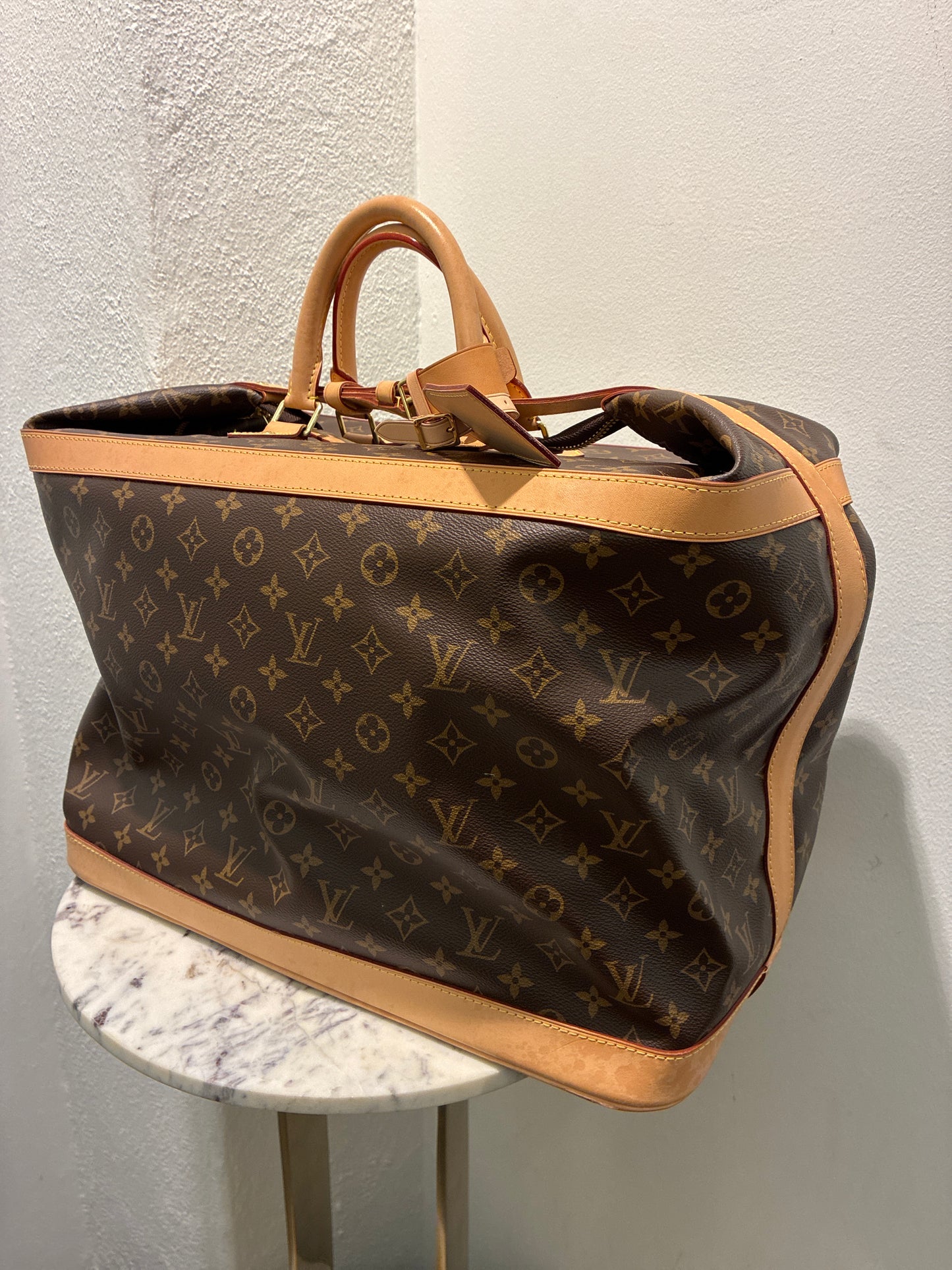 Louis Vuitton Cruiser Bag – Exclusive travel bag in Monogram canvas