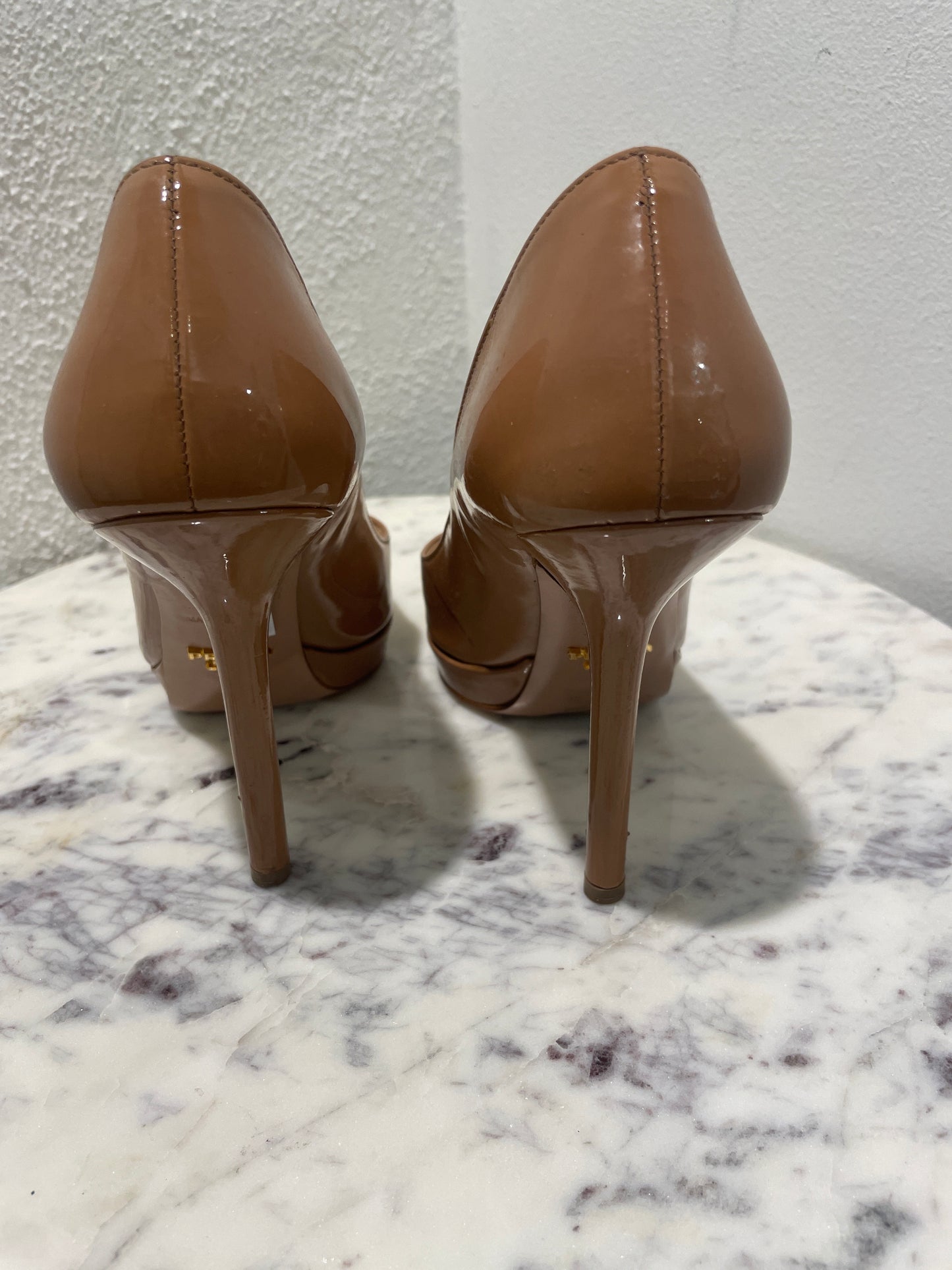 Vintage Prada Camel Nude Patent Leather Platform Pumps - 36