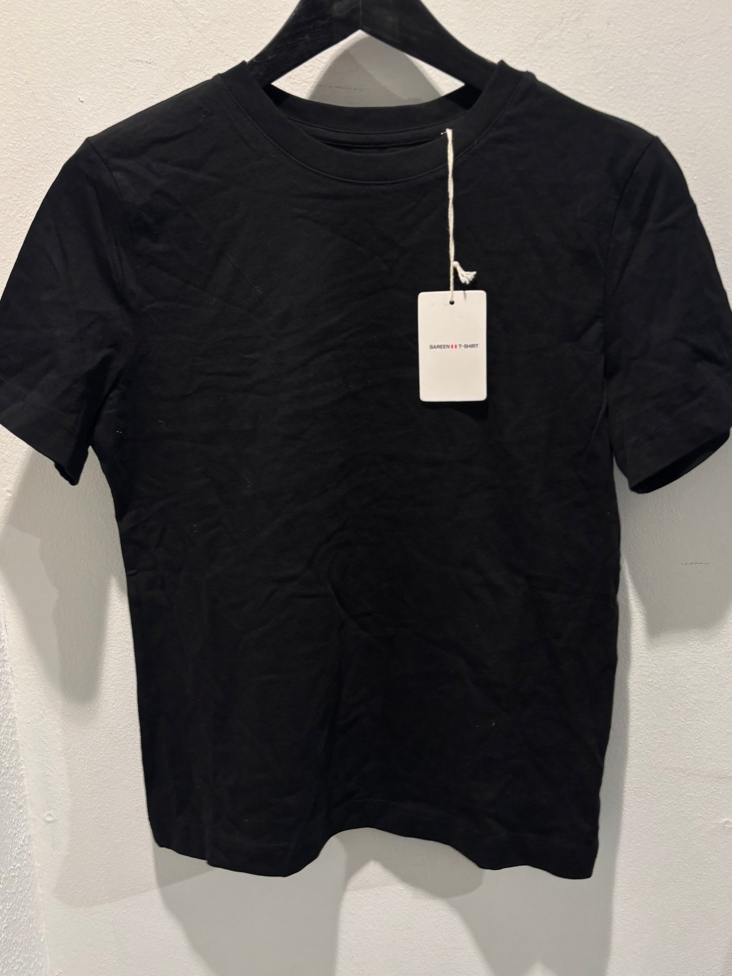 Bareen - Tee - Black - Medinas Wardrobe - S
