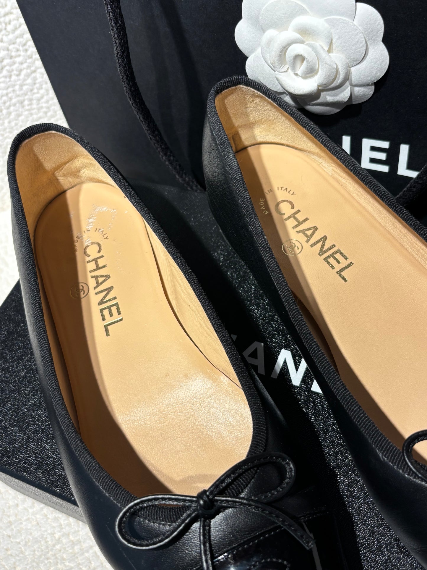 Chanel ballerinas - Black lambskin & patent leather - EU 39,5 - 2025 Collection