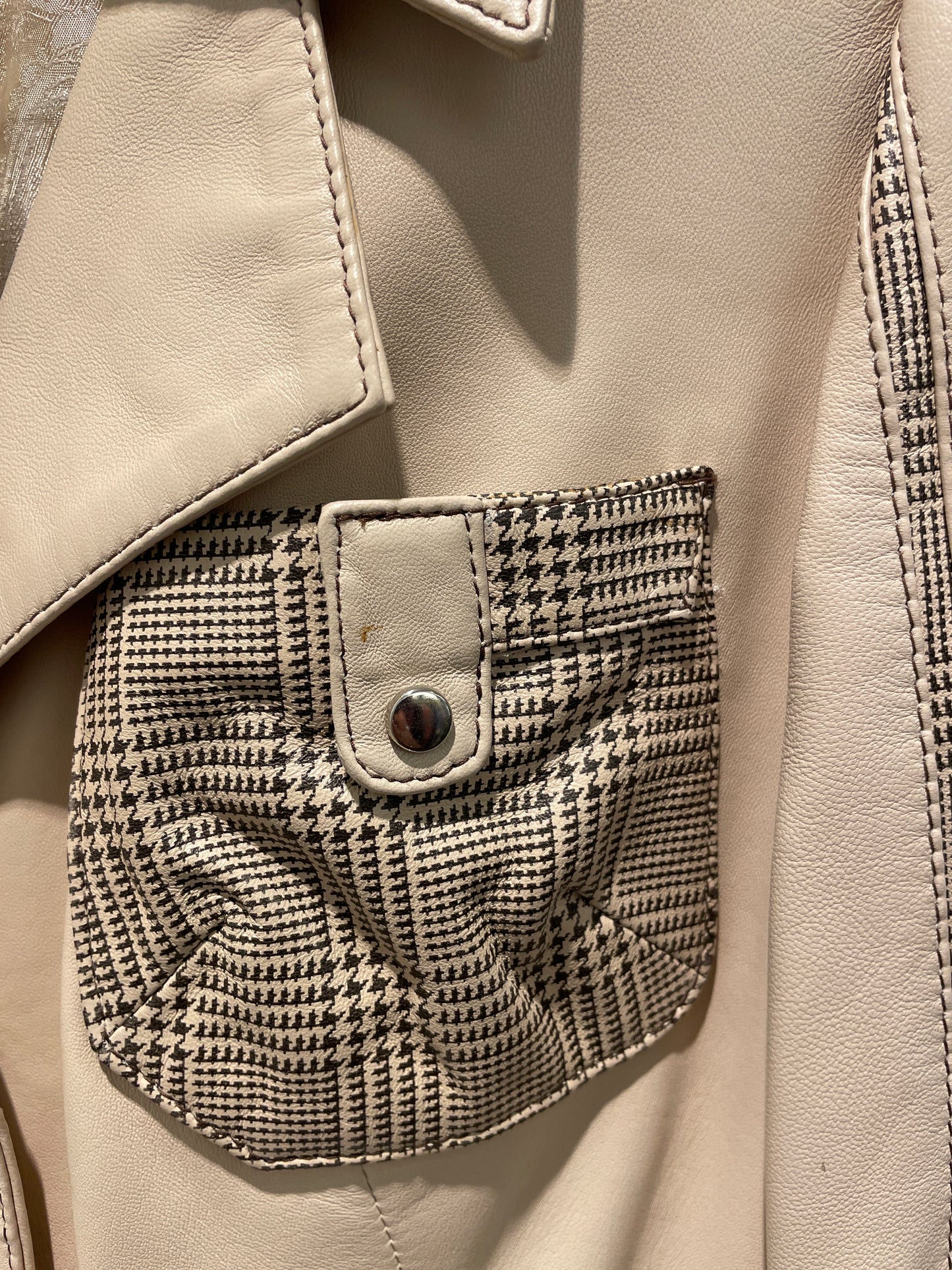Brand New Beige Structured Leather Coat With Houndstooth Details - M
