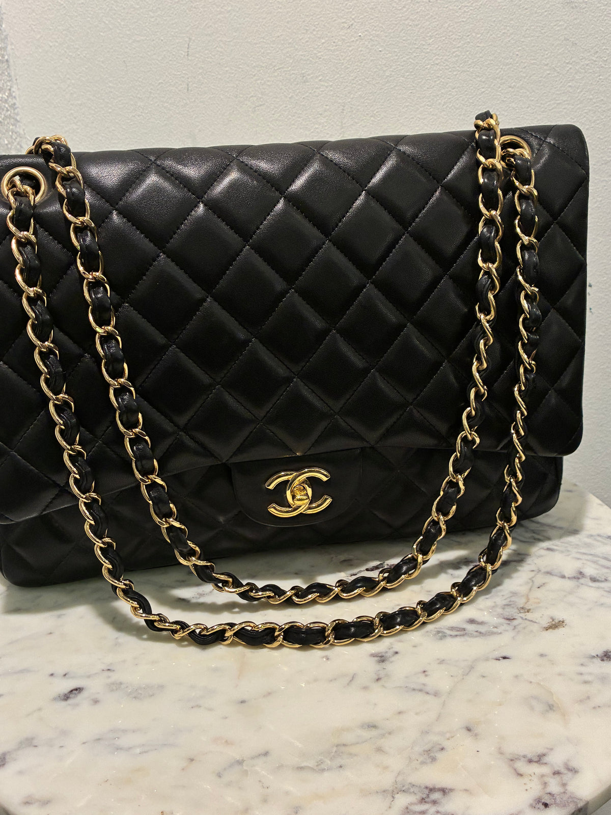 Chanel Jumbo Classic Single Flap – Black Lambskin & Gold Hardware