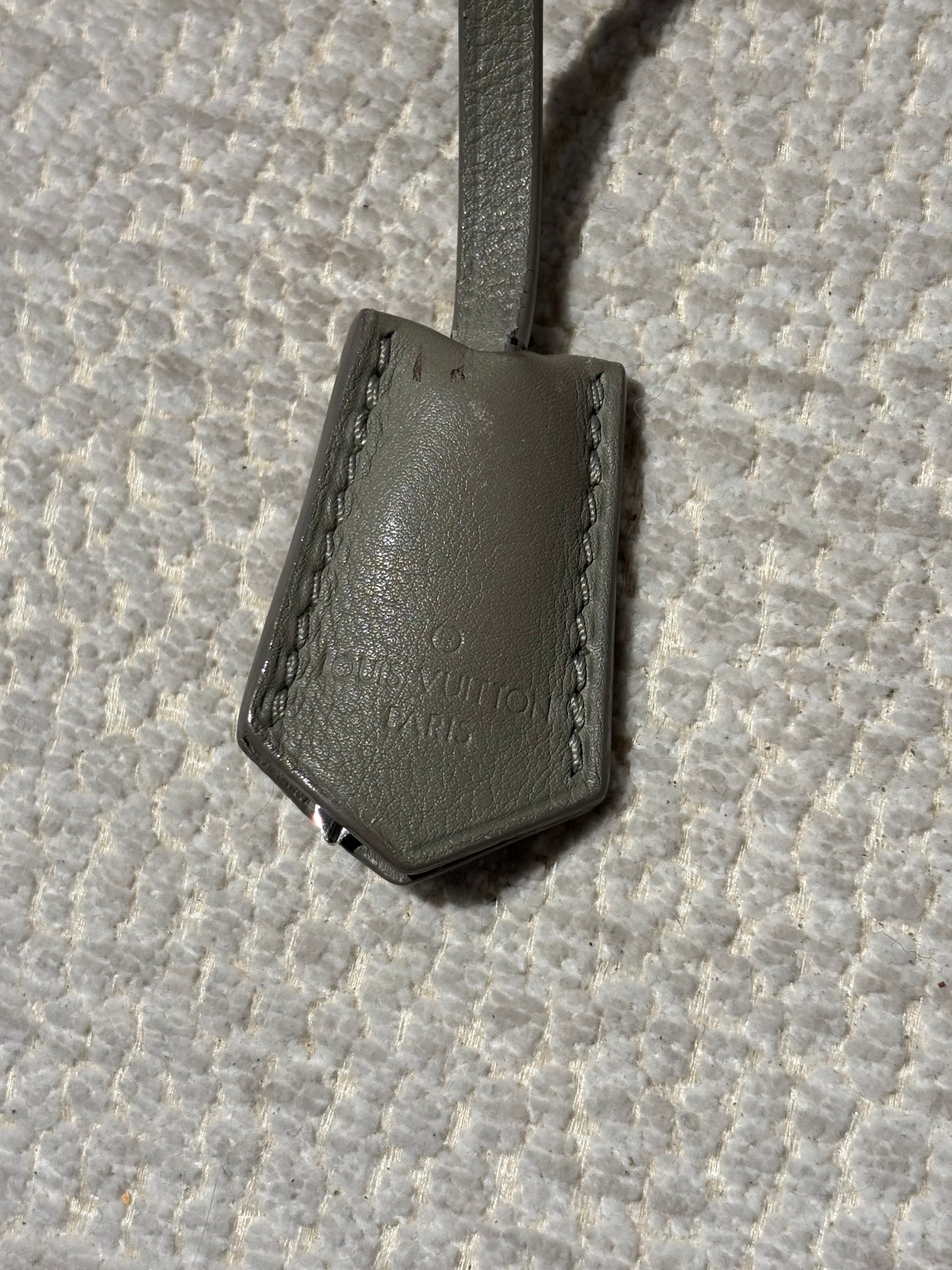 Louis Vuitton Antheia Ixia Bag – Monogram Leather in Grey