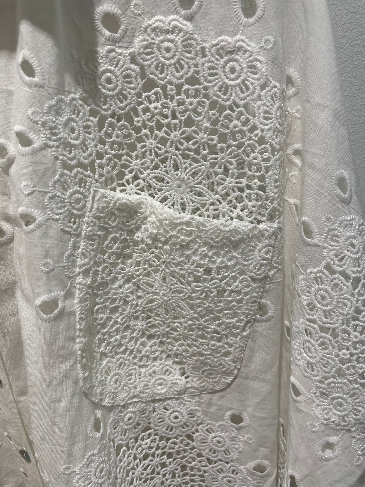 Valerie Khalfon Paris - White Lace Shirt - Medinas Wardrobe - EU38