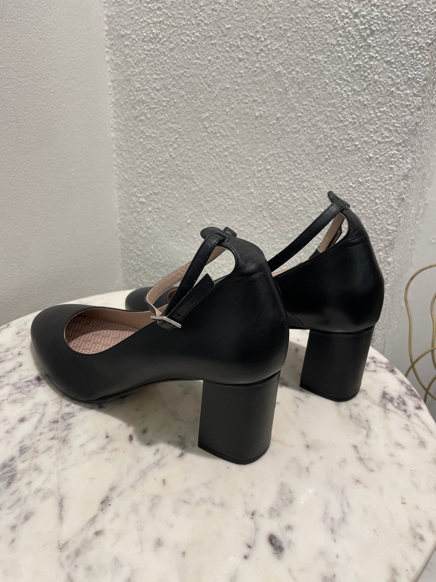 Roccamore Anna Pump – Black Leather -Brand New - 38