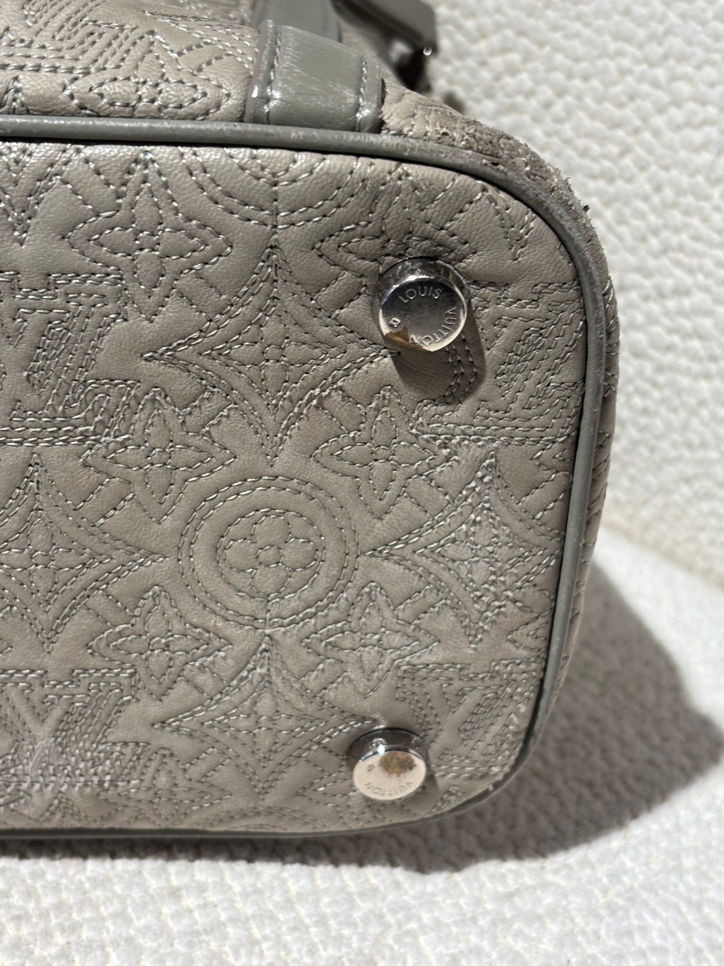 Louis Vuitton Antheia Ixia Bag – Monogram Leather in Grey
