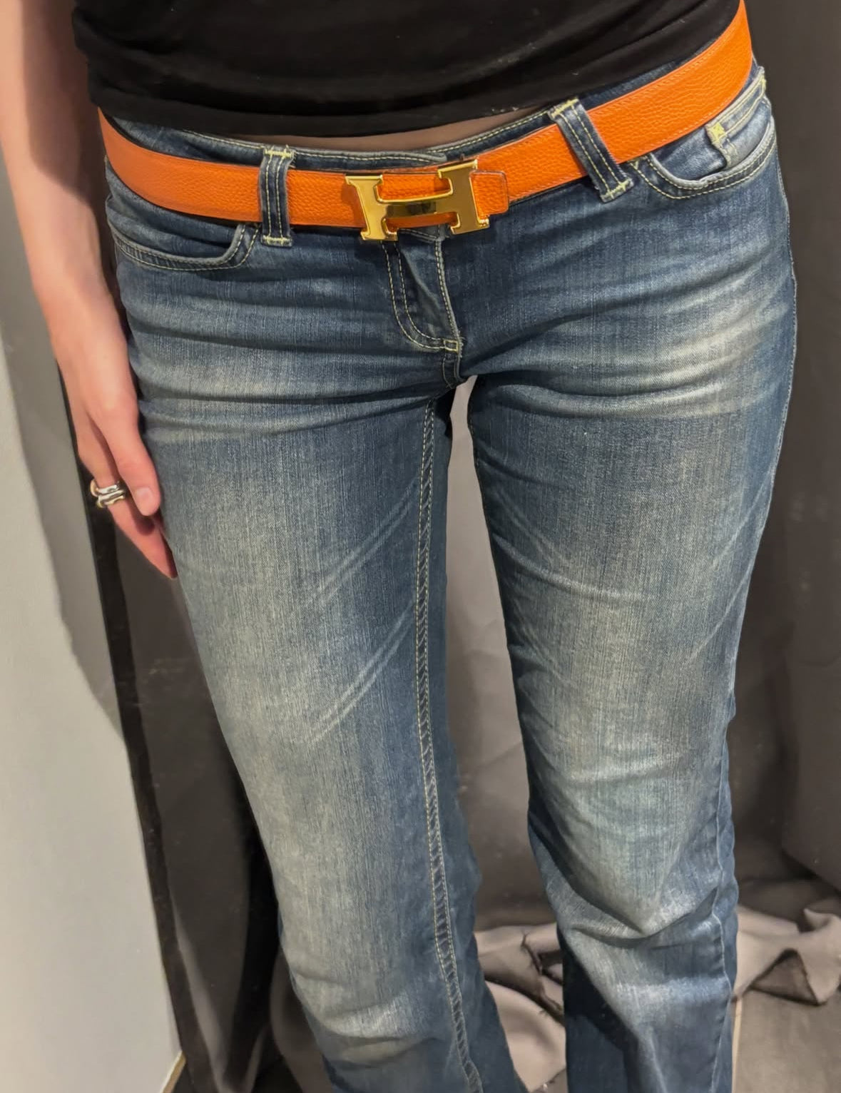 Hermès Belt – Reversible Leather in Black & Orange - Size 85