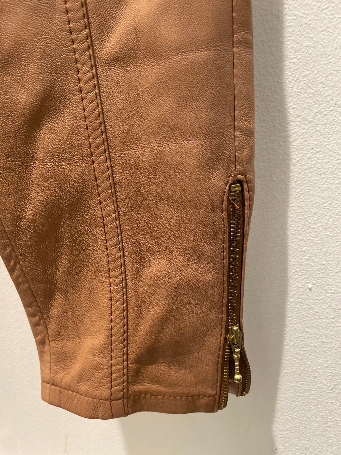 Baum und Pferdgarten - Soft Leather Trousers – Camel - EU40
