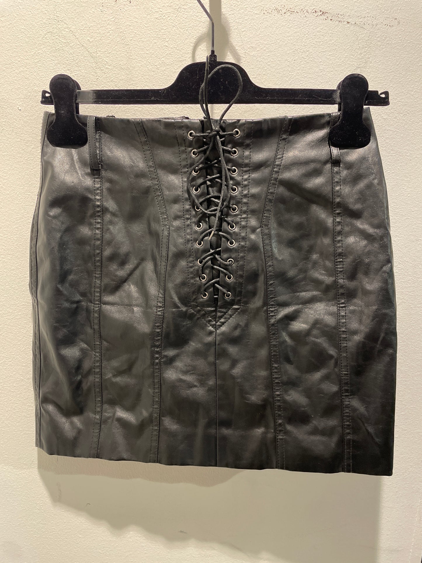 Nasty Gal - Leather skirt - Black - S - Medinas Wardrobe