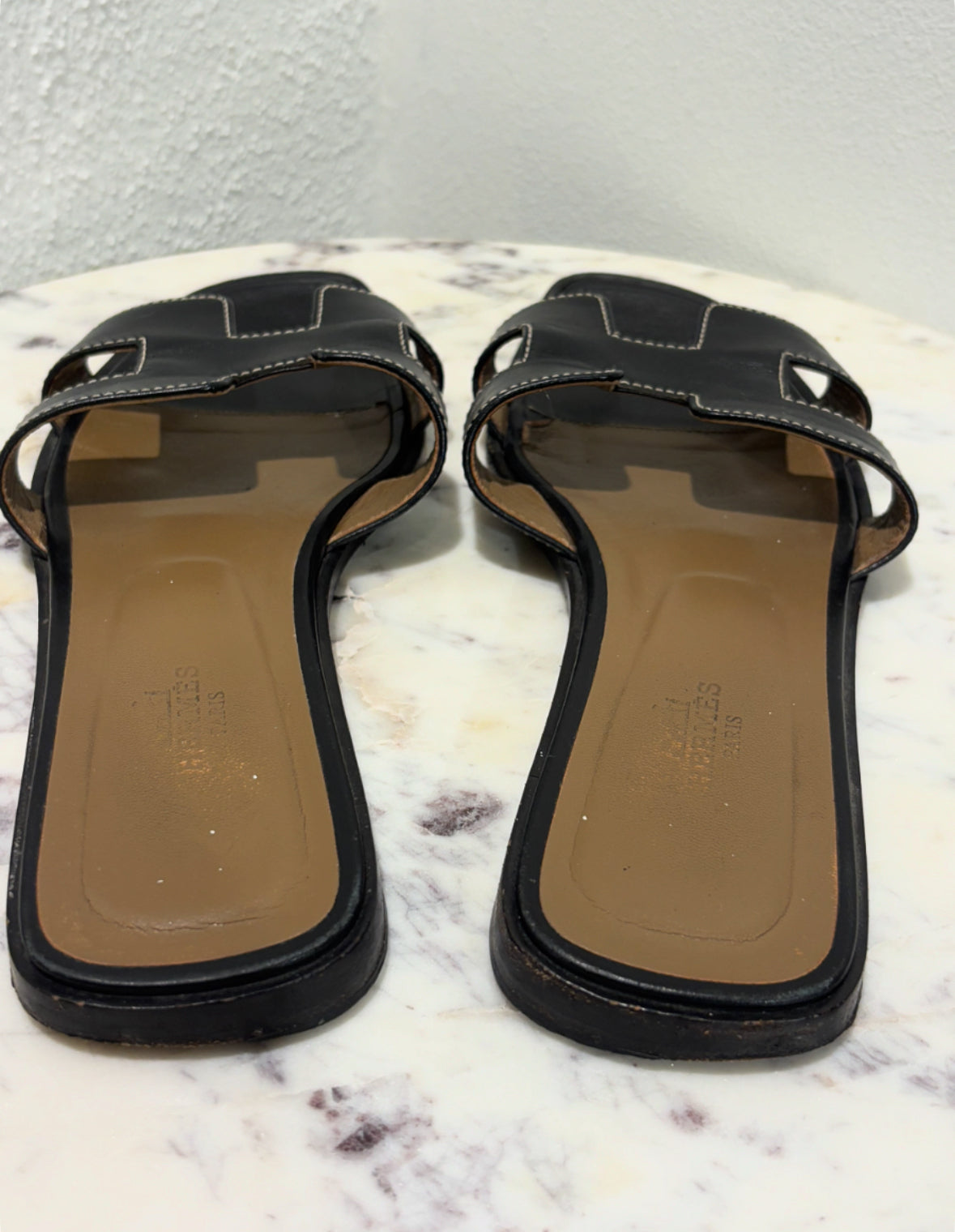 Hermés Oran Sandals – Black Leather – EU 38.5 (38)