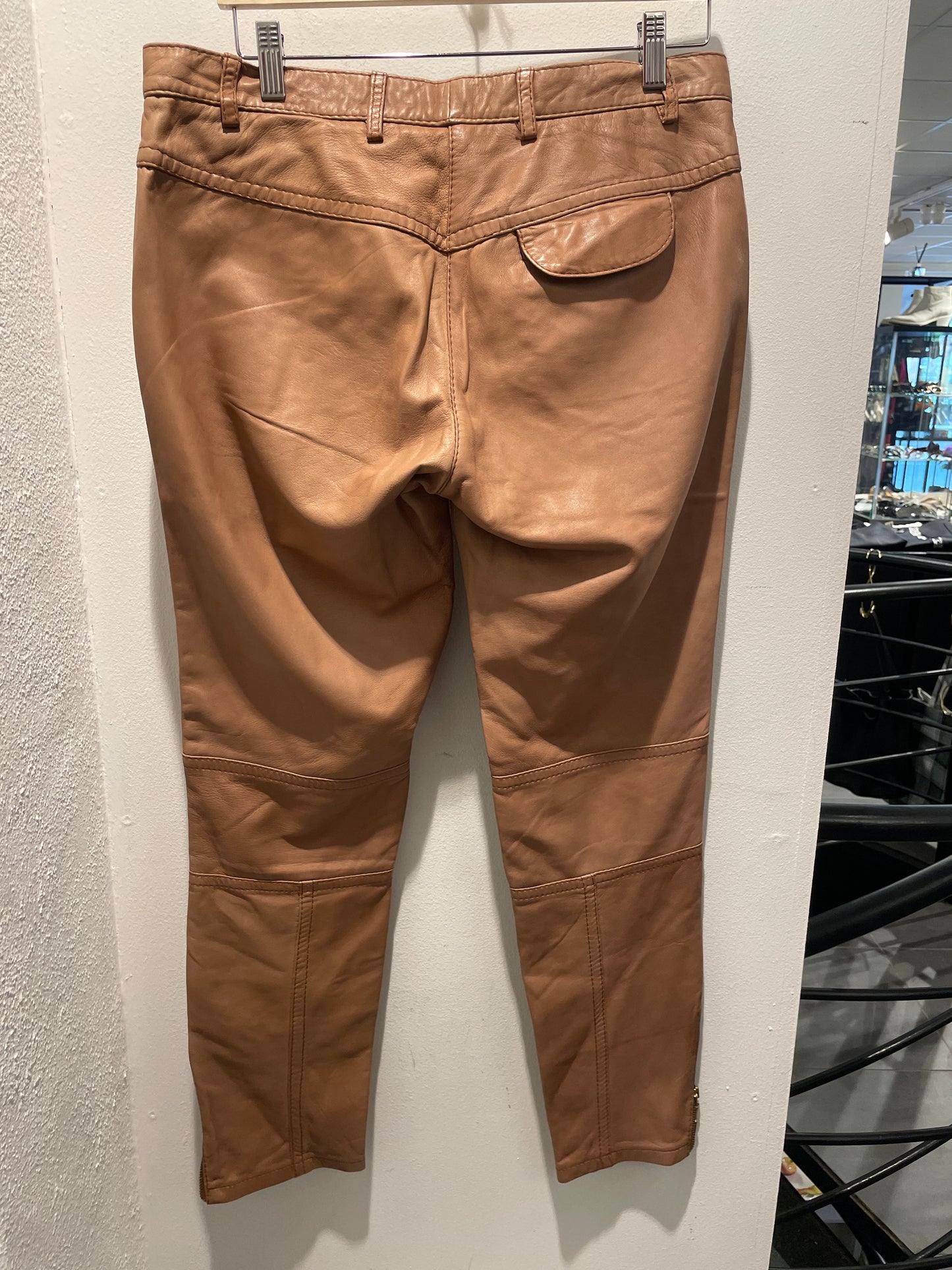 Baum und Pferdgarten - Soft Leather Trousers – Camel - EU40
