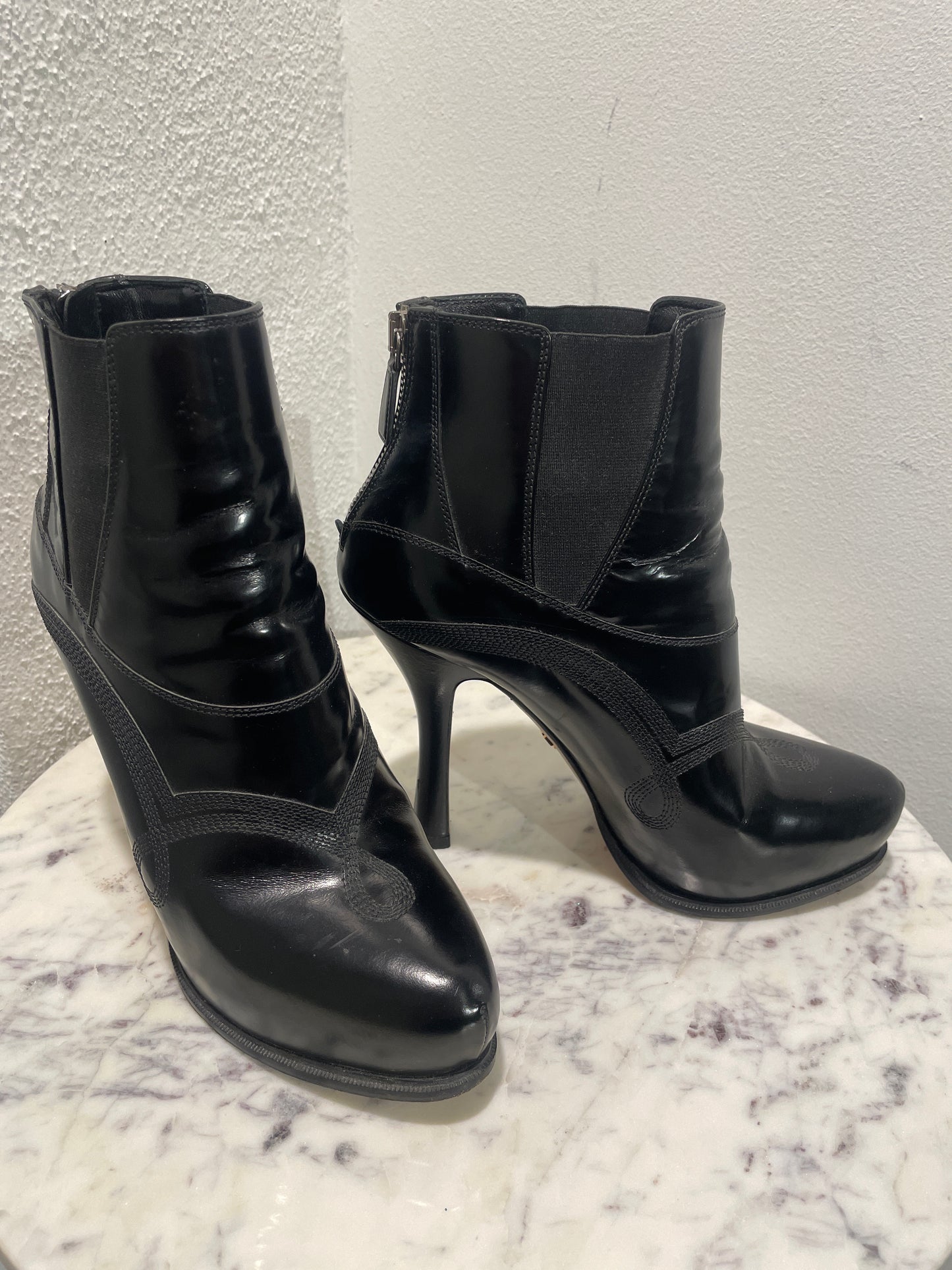 Vintage Prada Black Patent Leather & Elastic Wedge Boots / Booties - 39,5