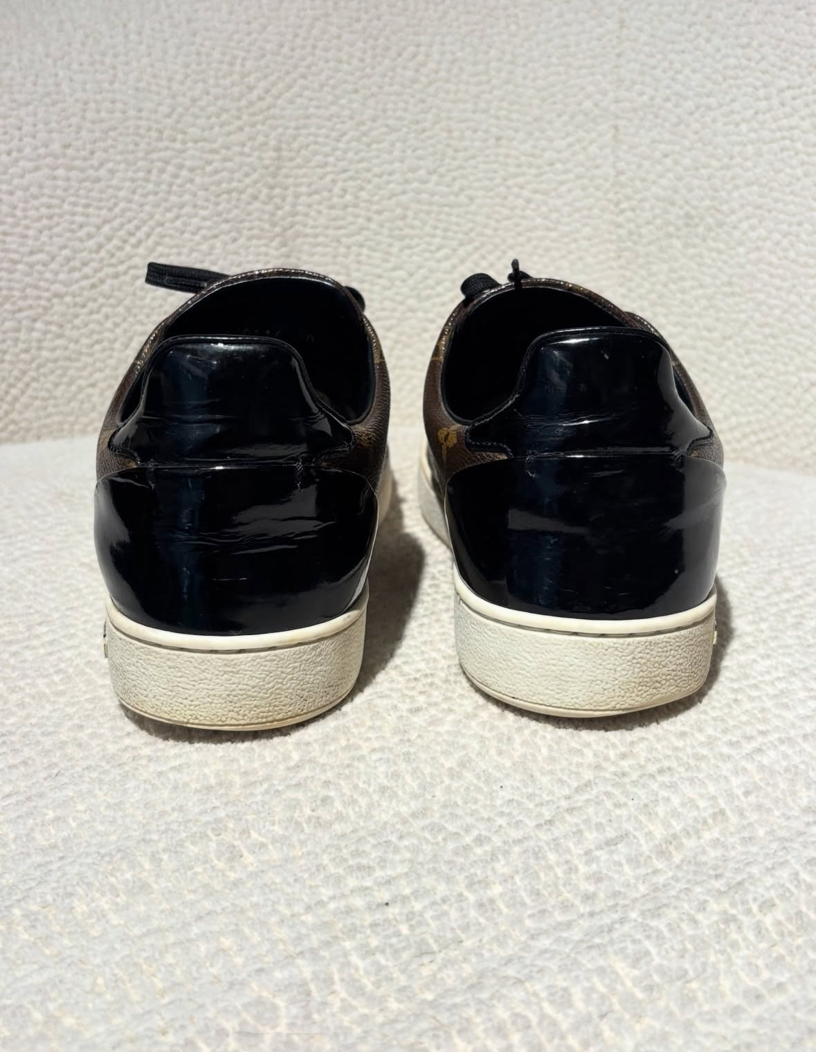 Louis Vuitton Sneakers – Brown Monogram - Size 40