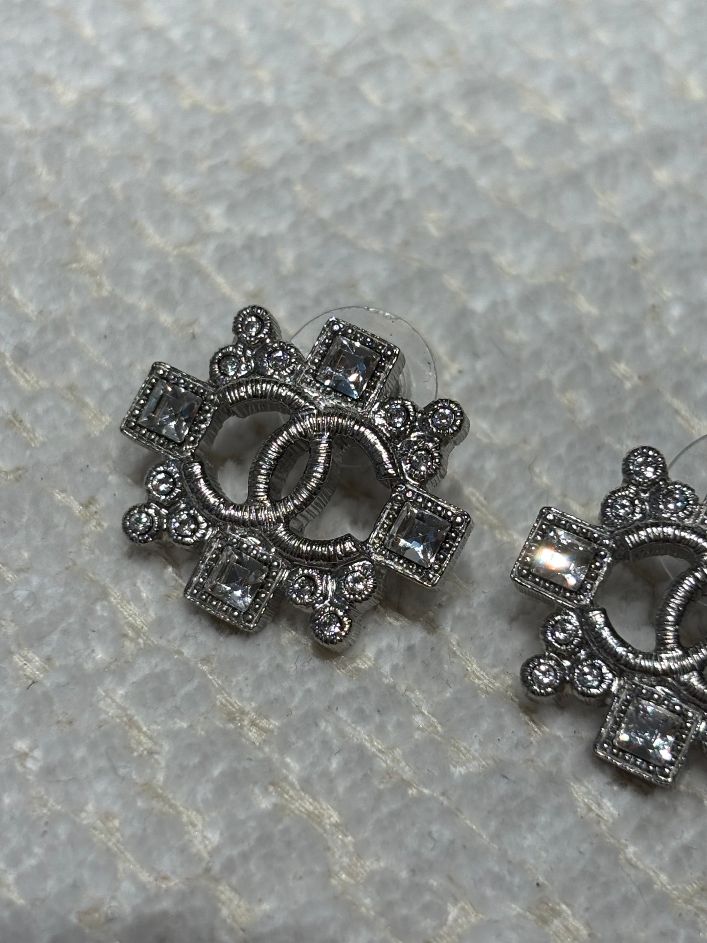 Chanel Earrings - Unique CC in Silver