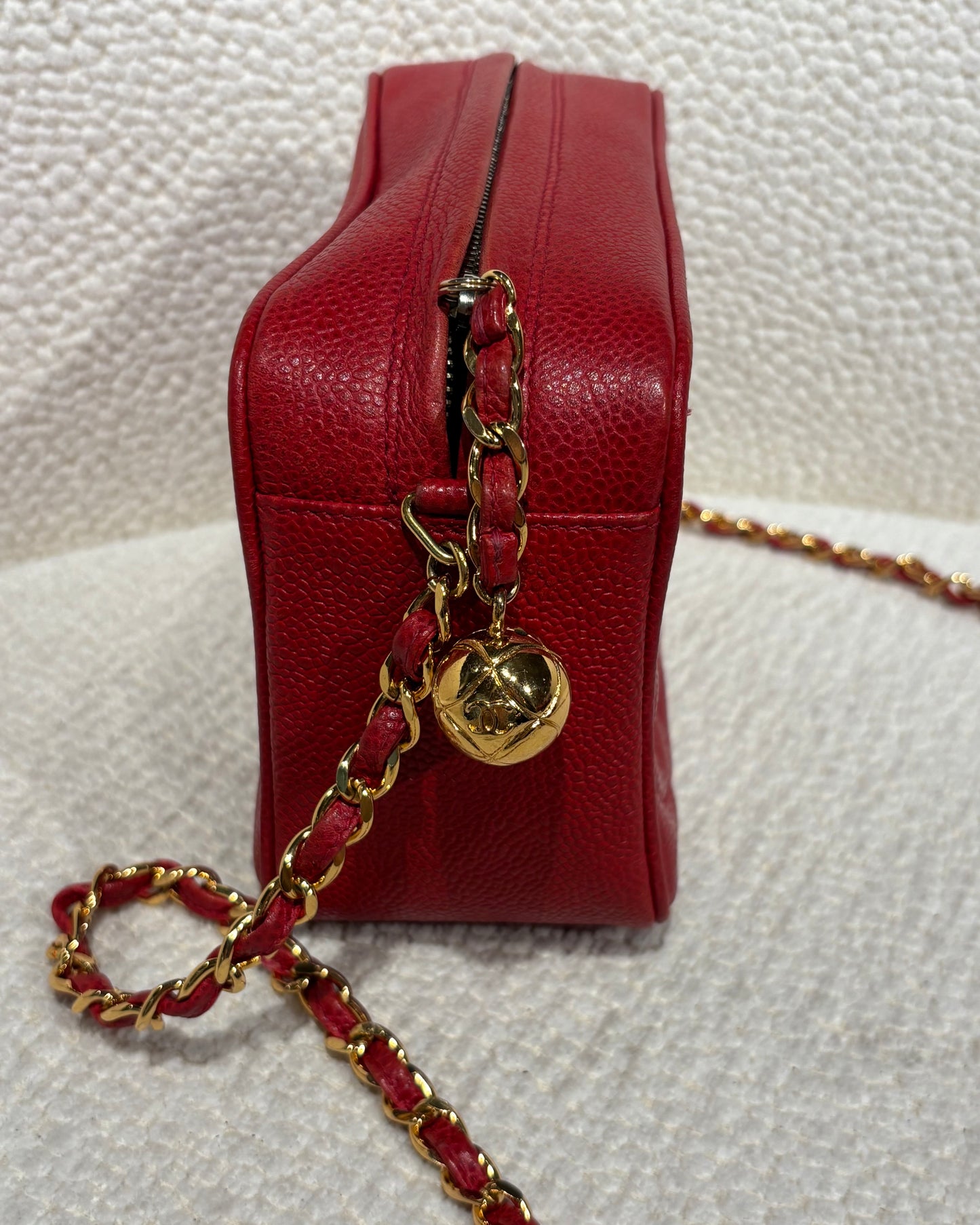 Chanel Vintage Bag & Wallet - Red Caviar leather & Gold Tassel