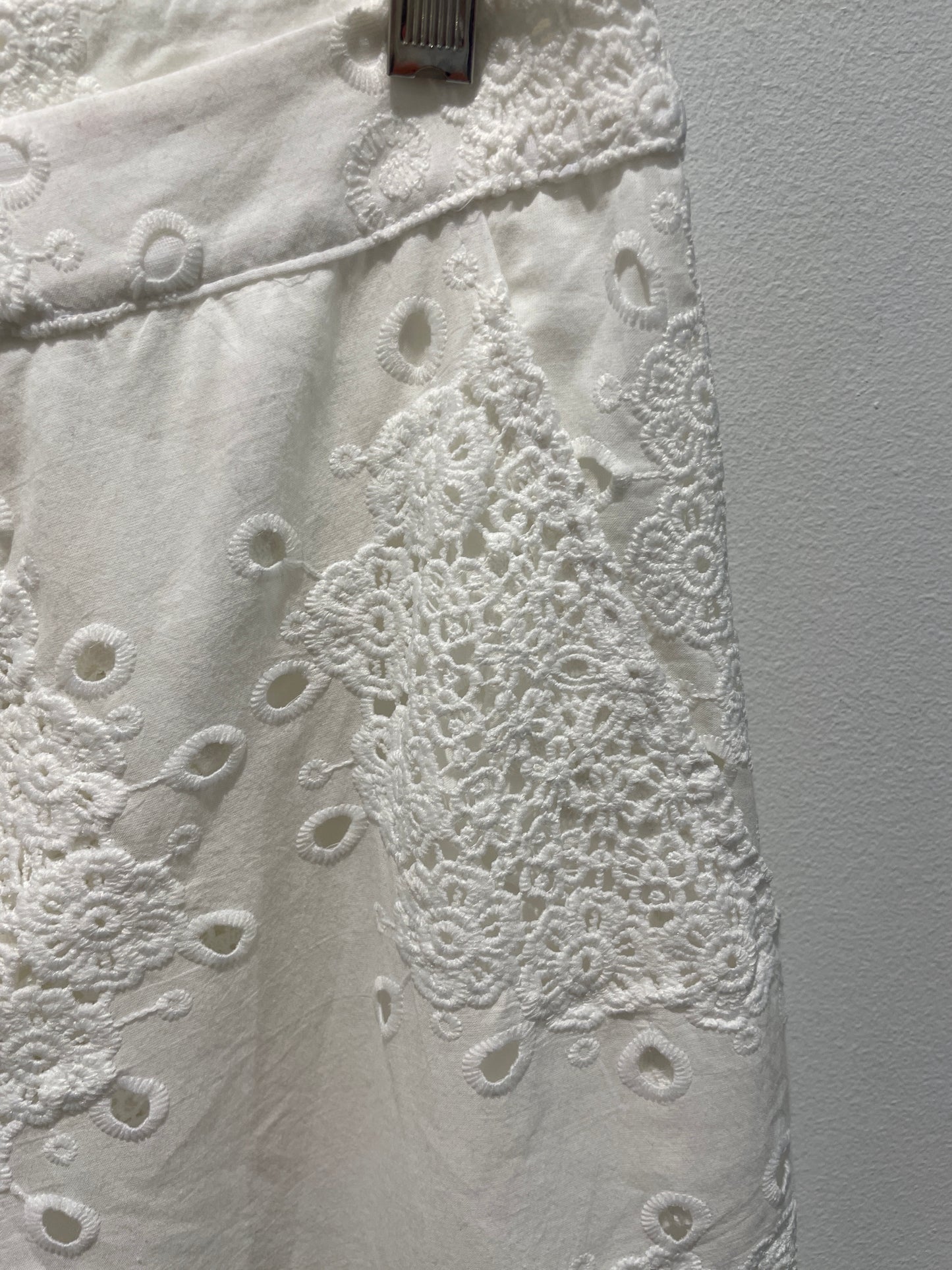Valerie Khalfon Paris - White Lace Pants - Medinas Wardrobe - EU38