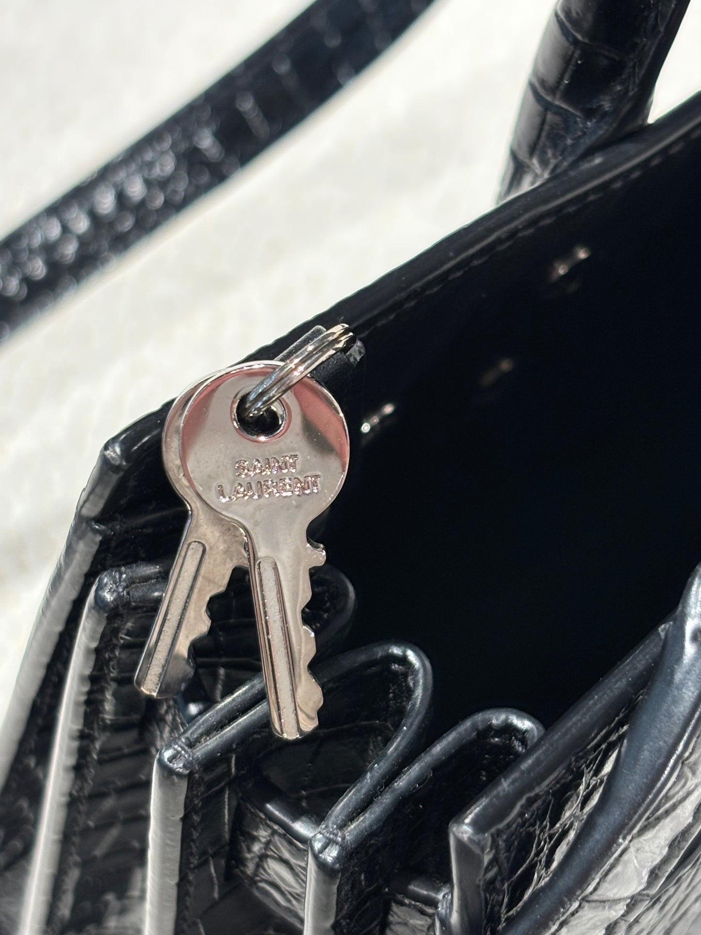 Saint Laurent Bag – Alligator-Embossed Leather - Black