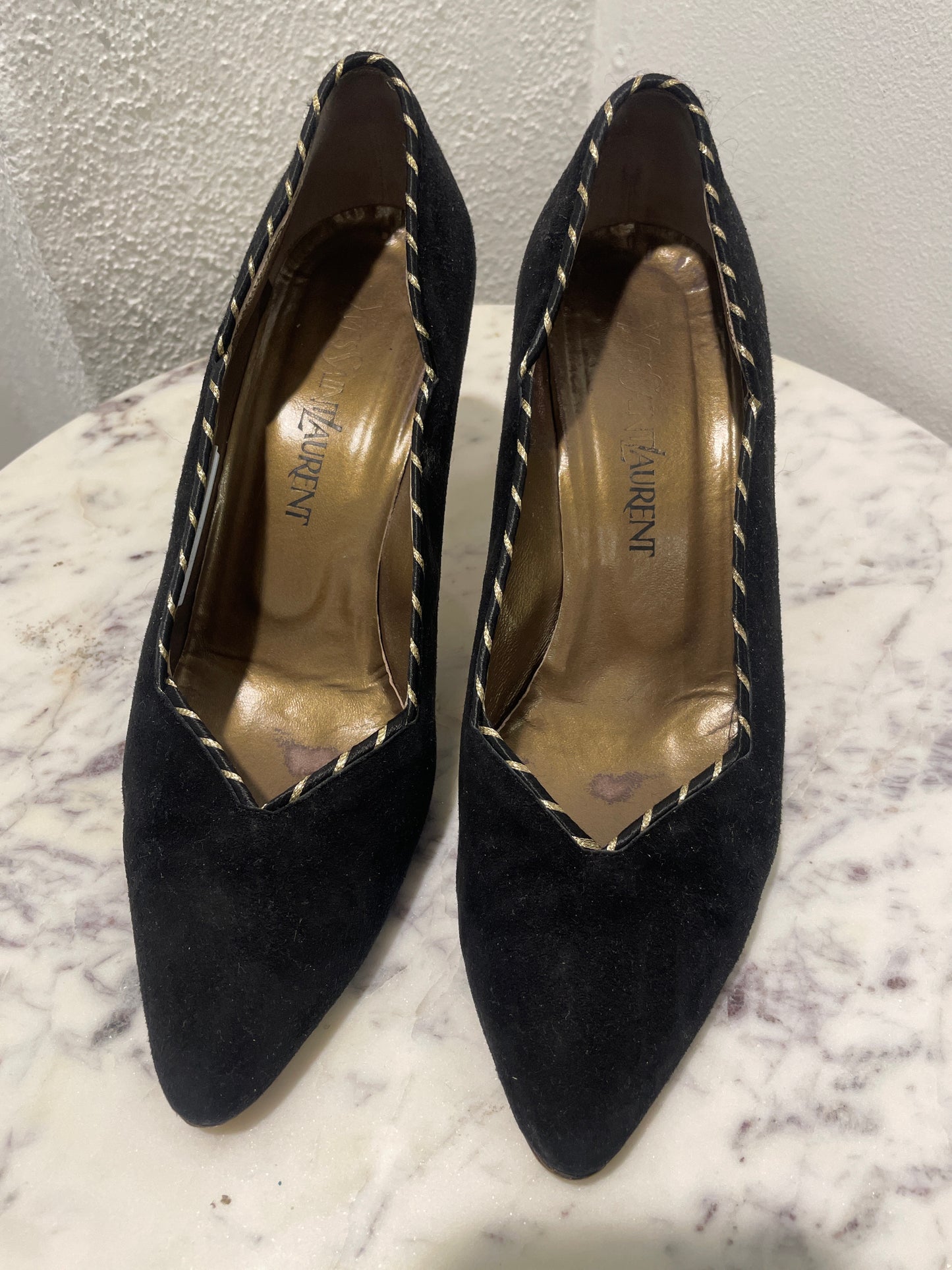 Vintage Yves Saint Laurent YSL Black Suede Scalloped Pumps with Gold Trim - 38,5